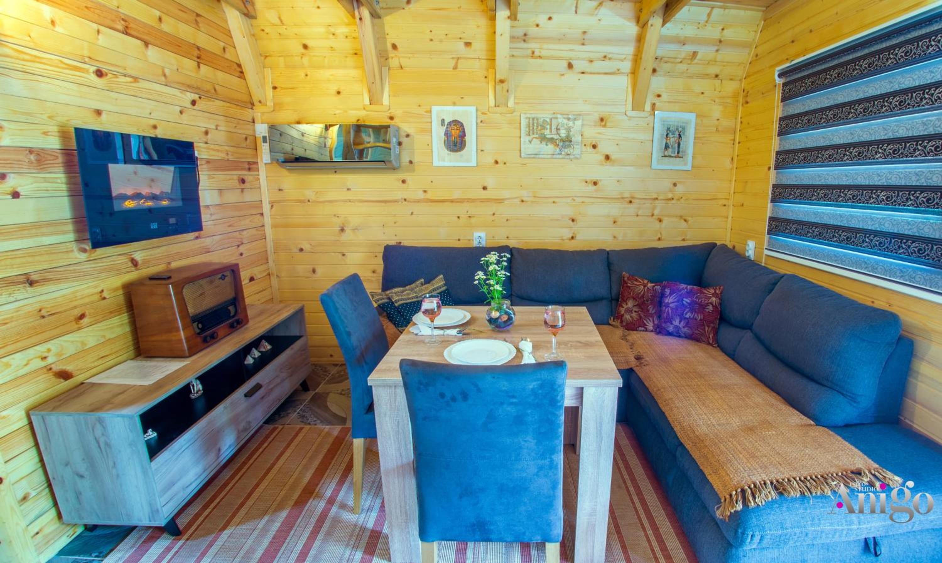 Pyramid Energy House
