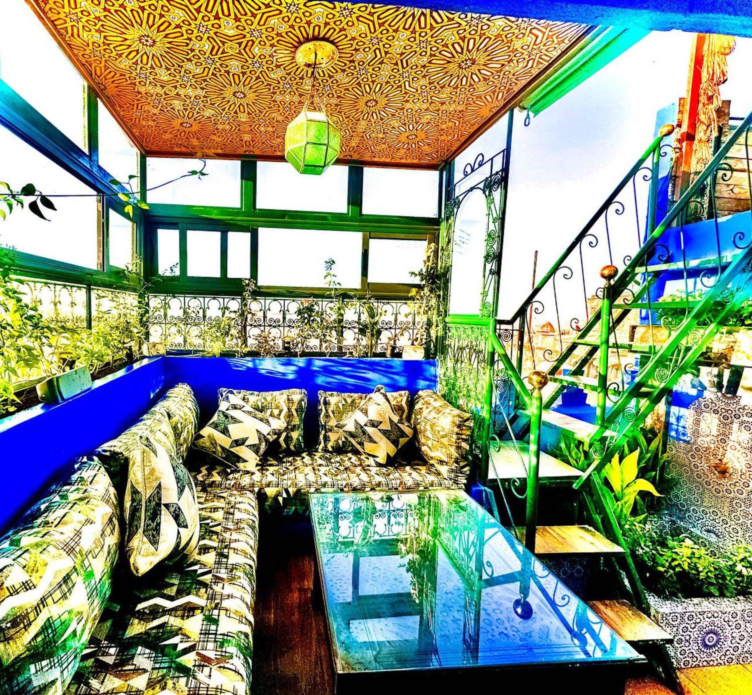 lounge