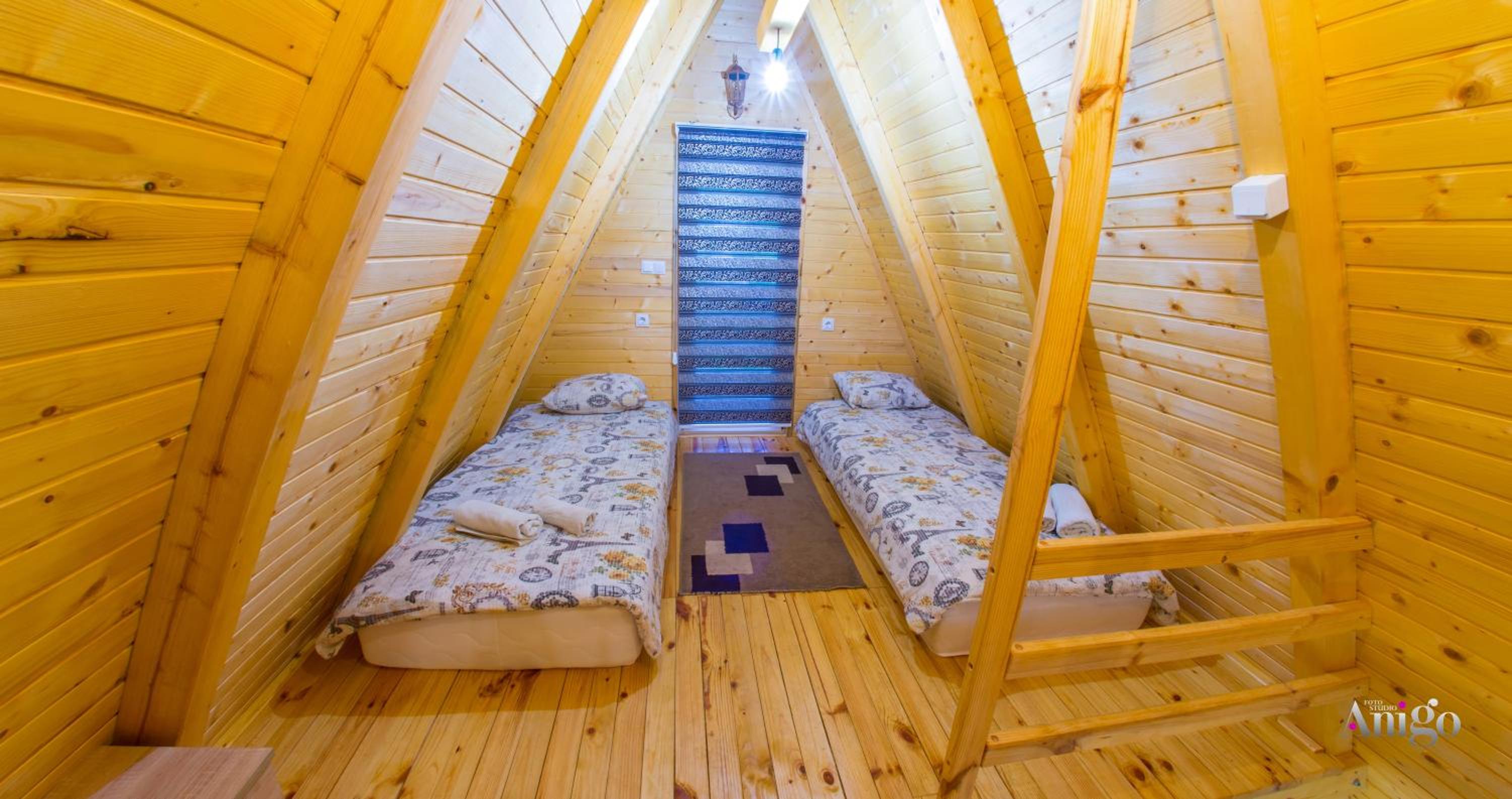 Pyramid Energy House