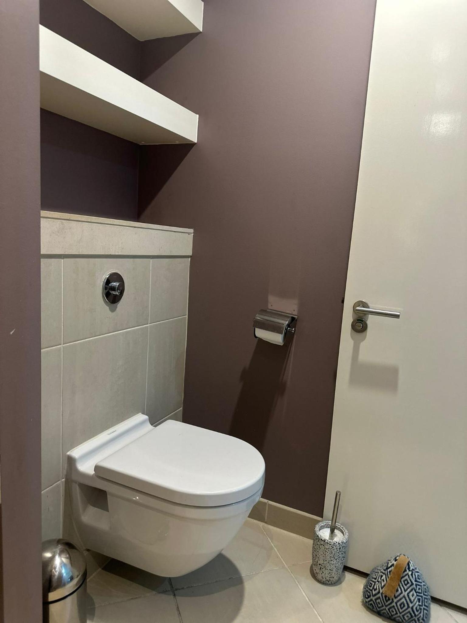 Lakes 2 Bedroom Shared Apartment In Canary Wharf With Private Bathrooms
