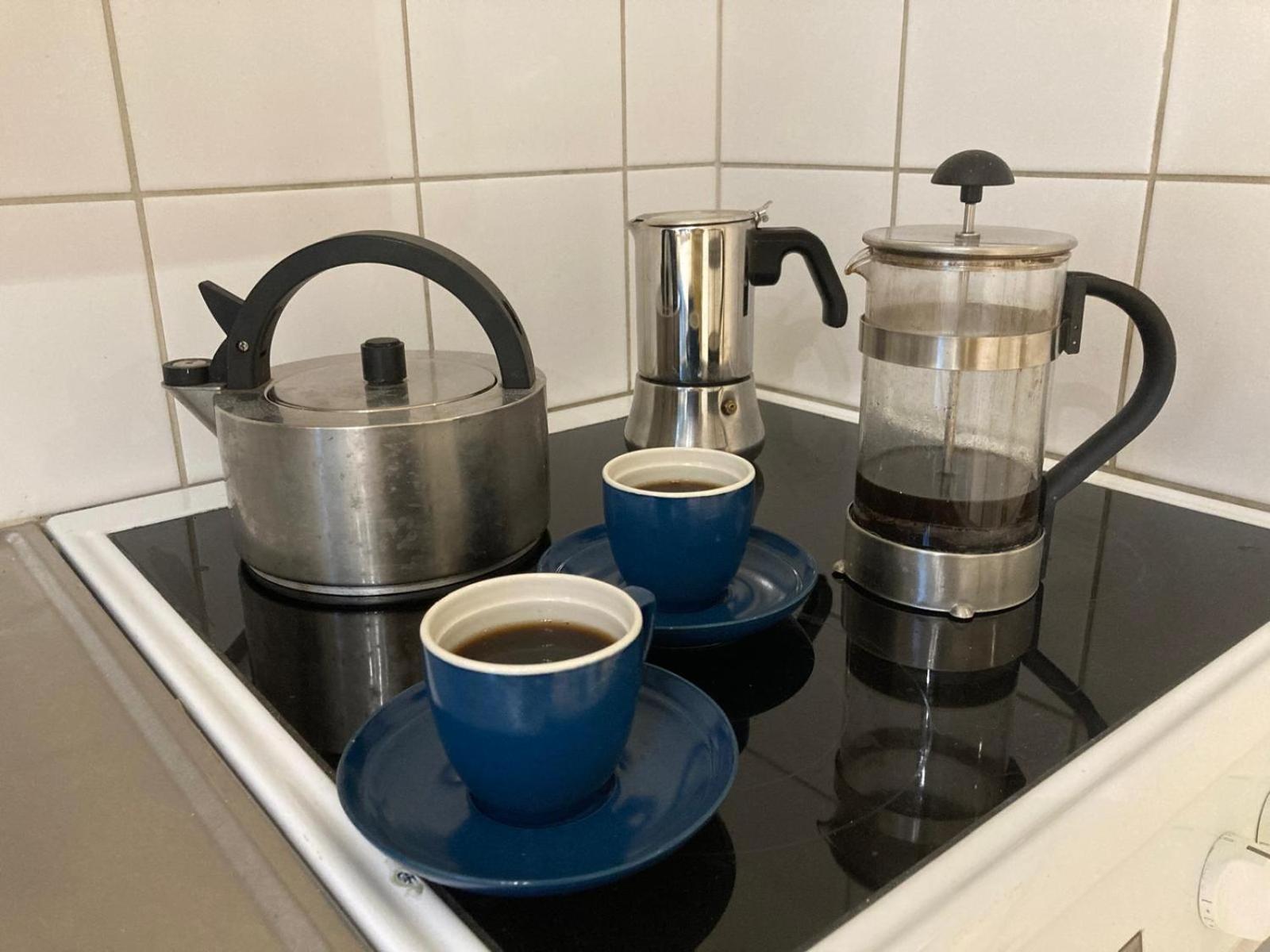 Huippukaksio parvekkeella Linnan lähellä