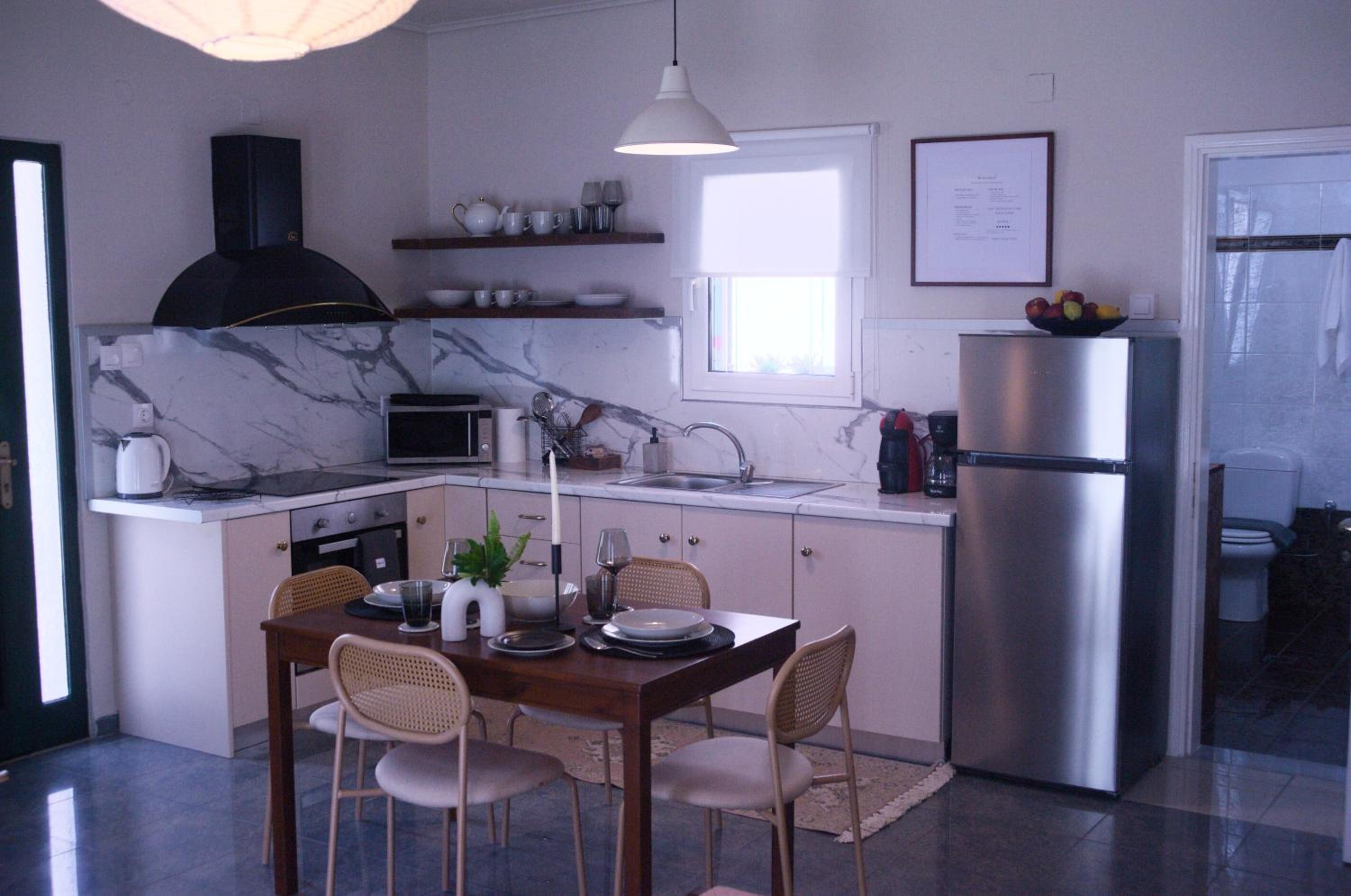 Oasis Studio Apartment view 3