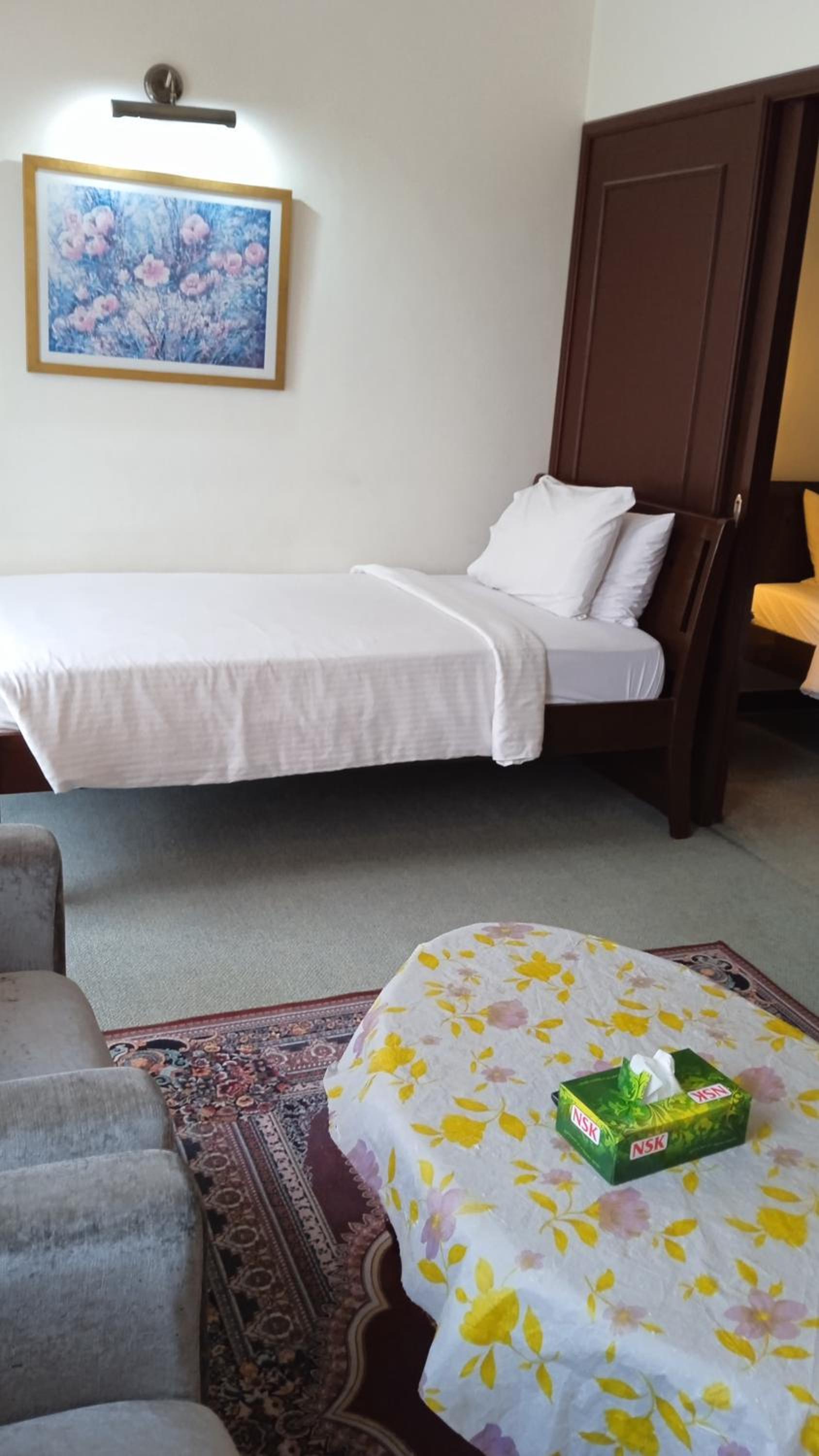 Visitor Service Suits at Times Square Bukitbintang K L