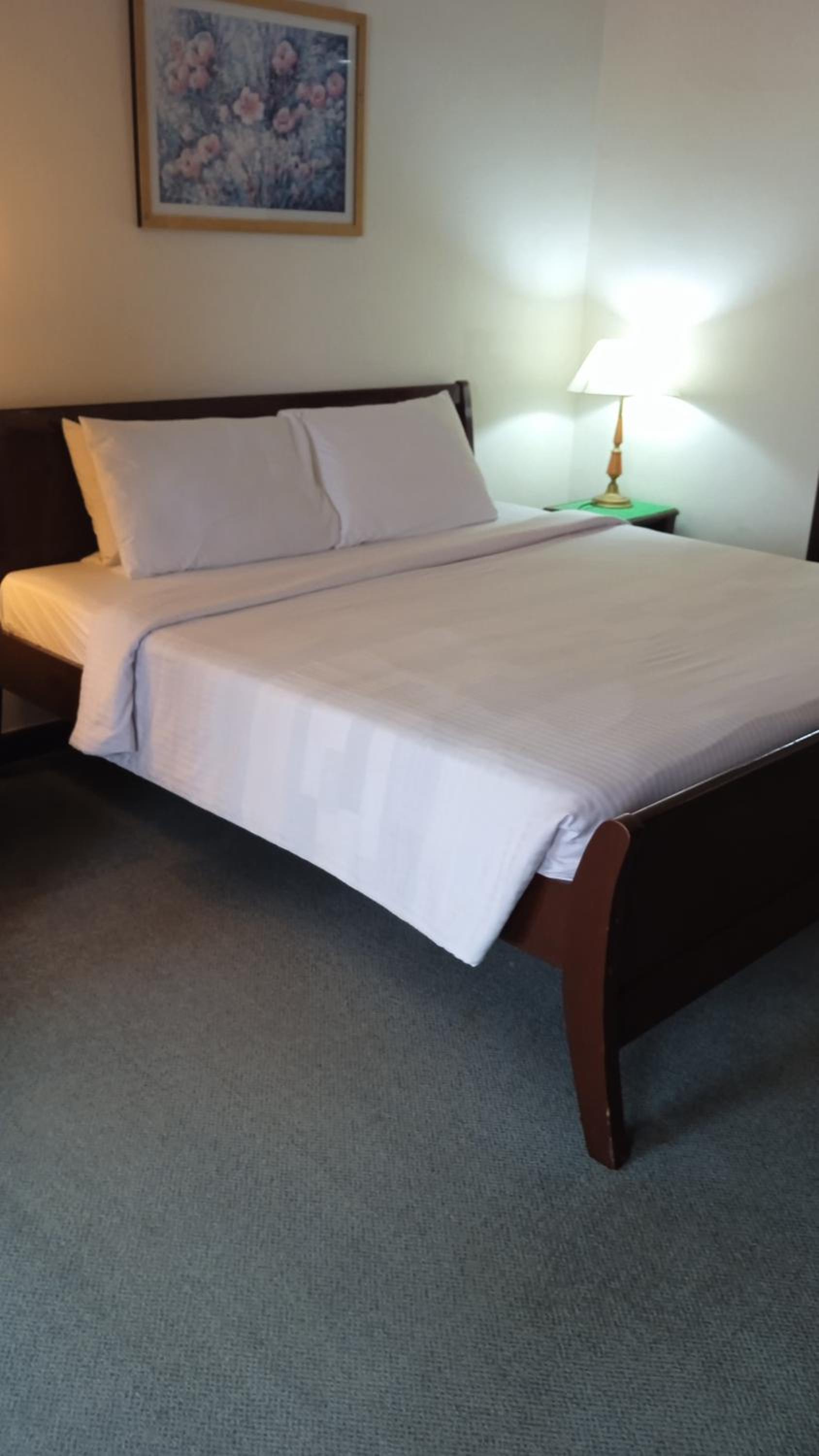 Visitor Service Suits at Times Square Bukitbintang K L
