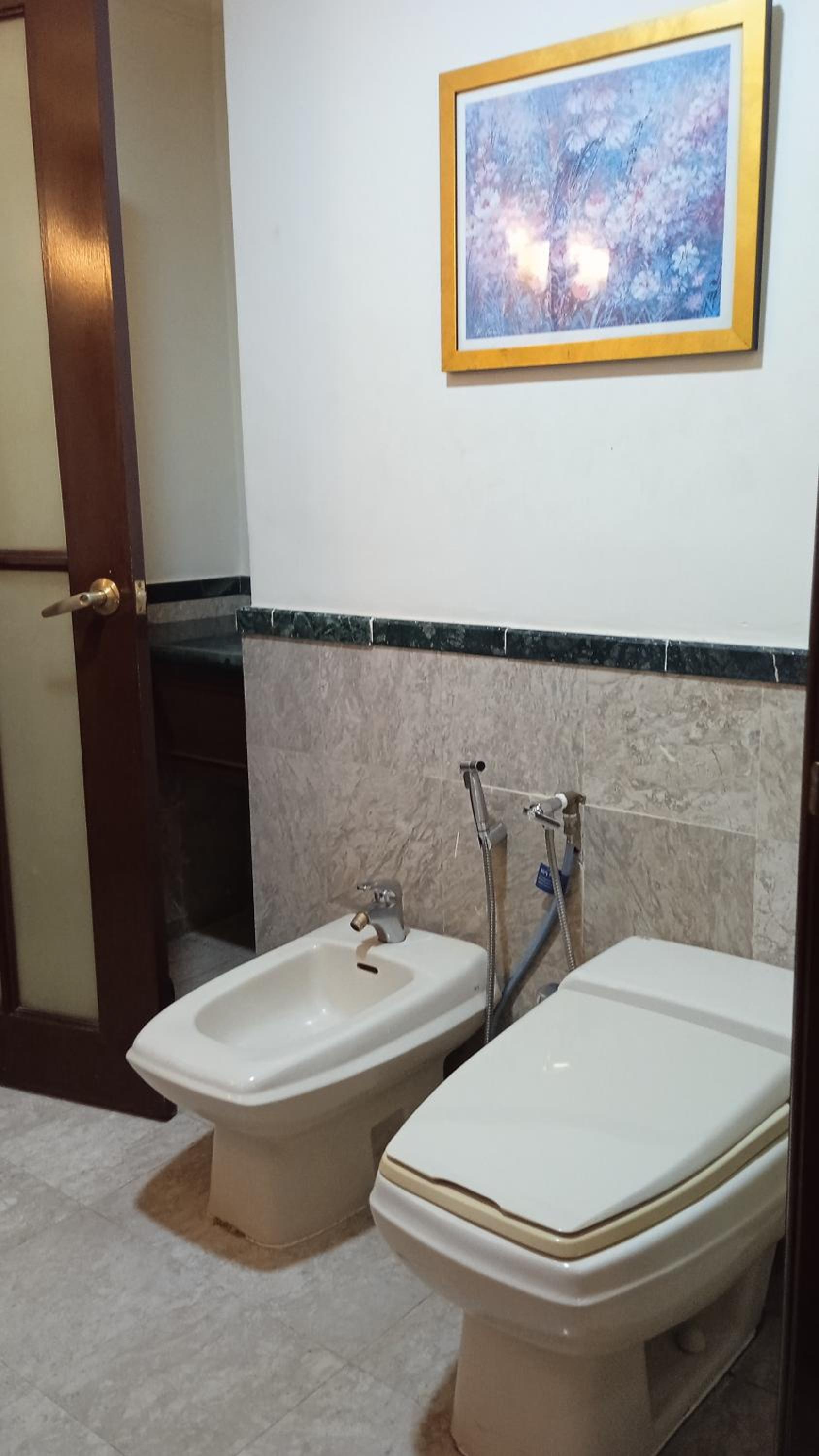 Visitor Service Suits at Times Square Bukitbintang K L