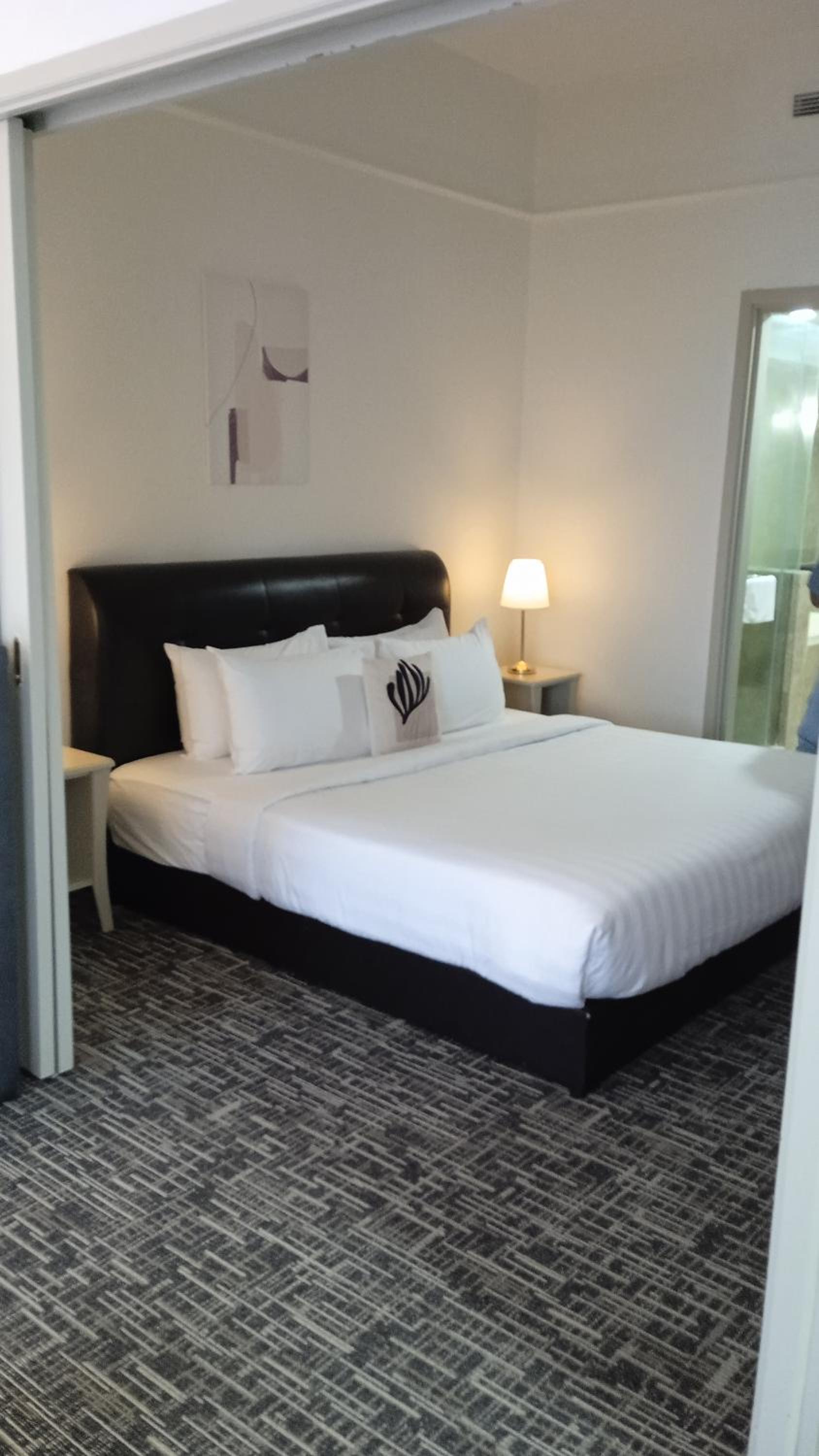 Visitor Service Suits at Times Square Bukitbintang K L