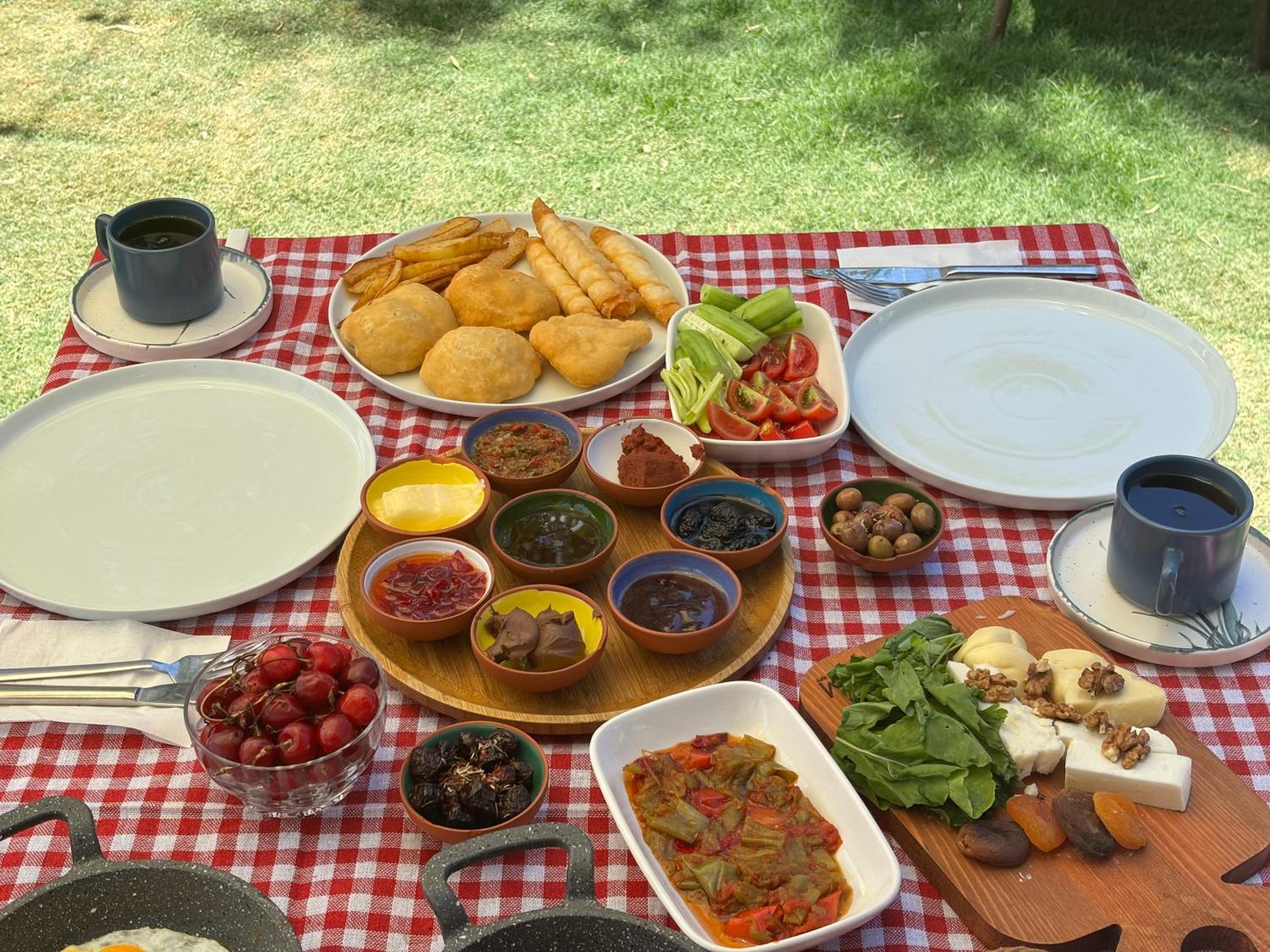 Bademlique Stone Rooms - Image 13