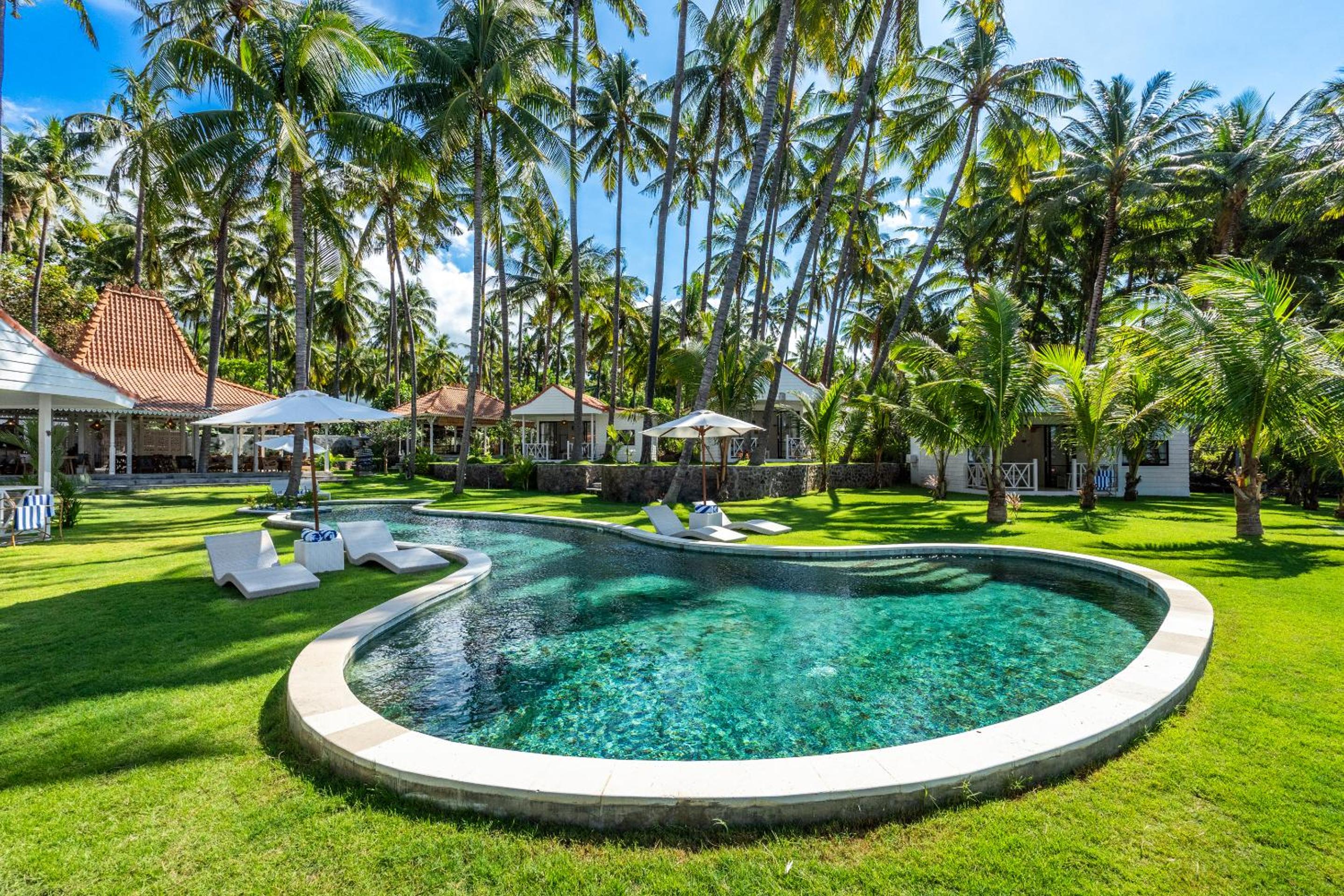 Senang Resort