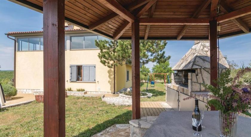 Villa Una Apartments