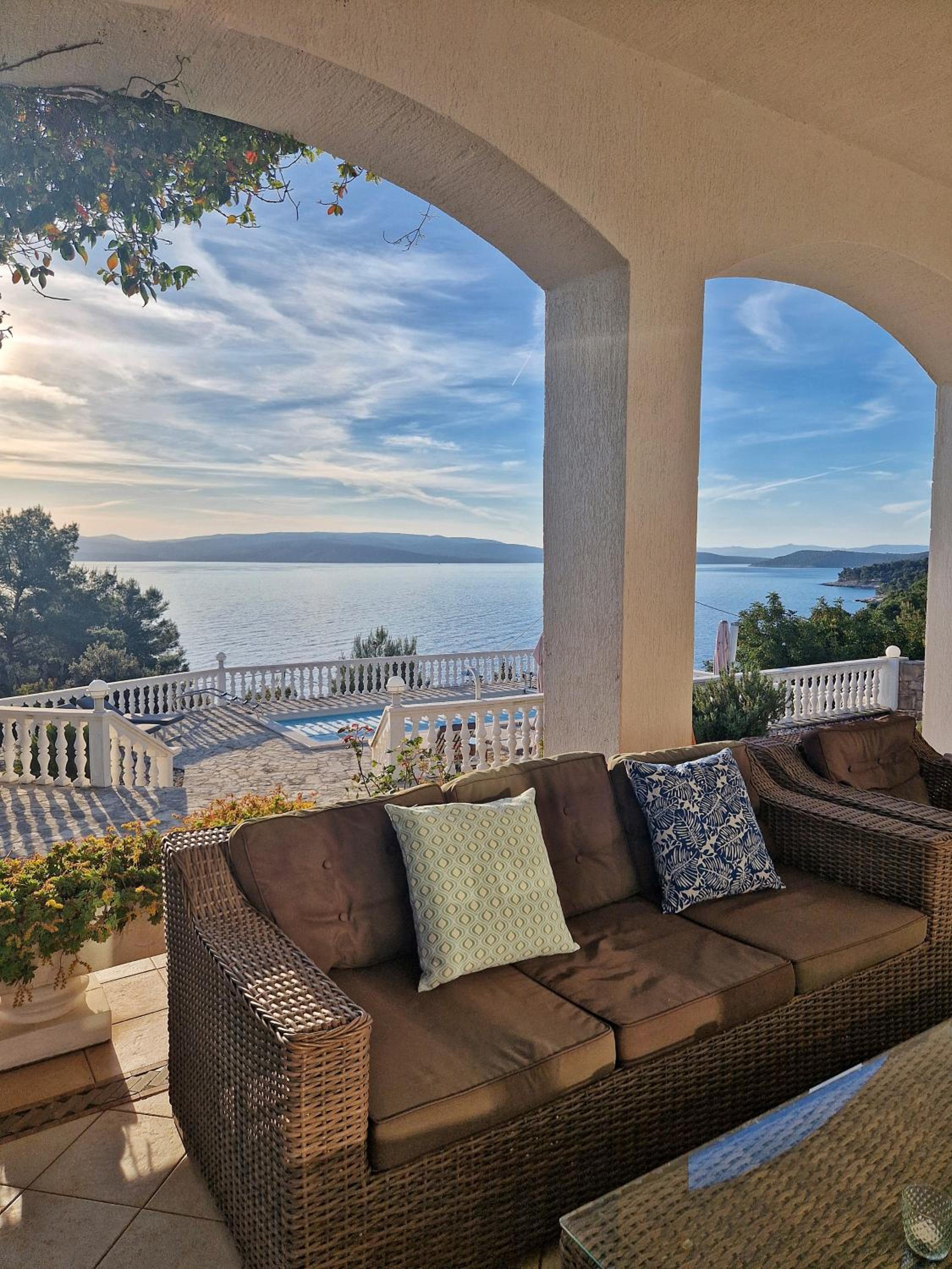 Villa Ensoleillee Solta Kroatien view 3