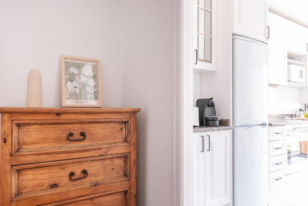 San Roman apartment with private parking