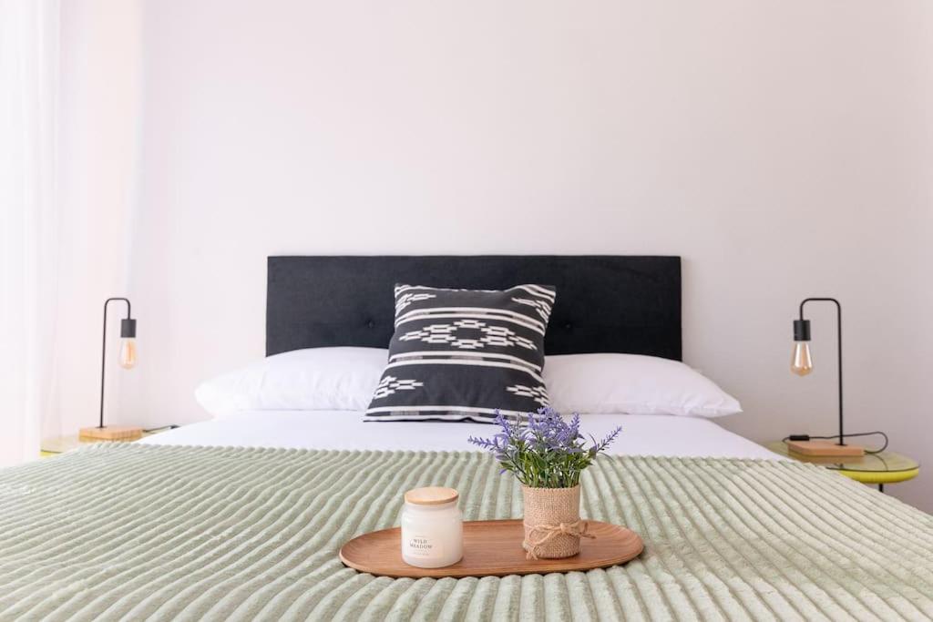 San Roman apartment with private parking