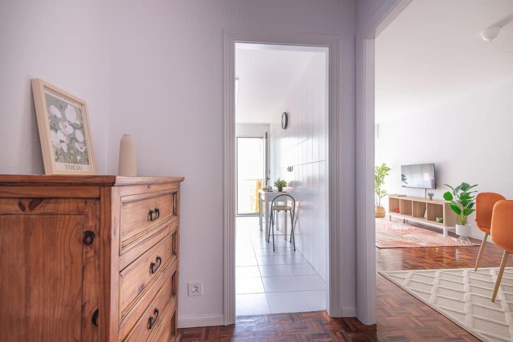 San Roman apartment with private parking