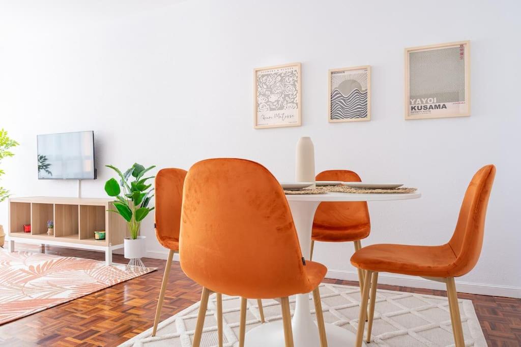 San Roman apartment with private parking