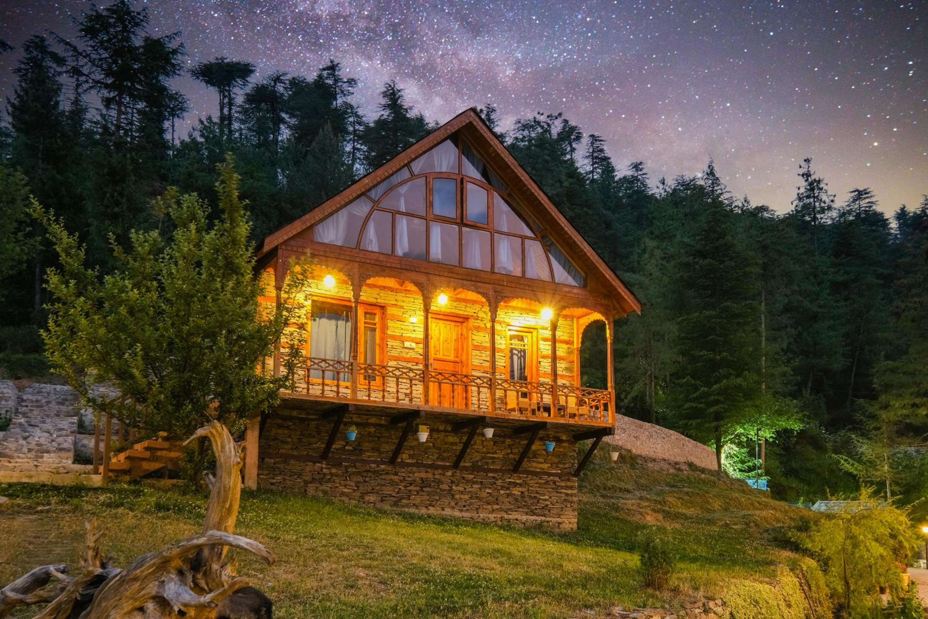 WoodVista Cottages