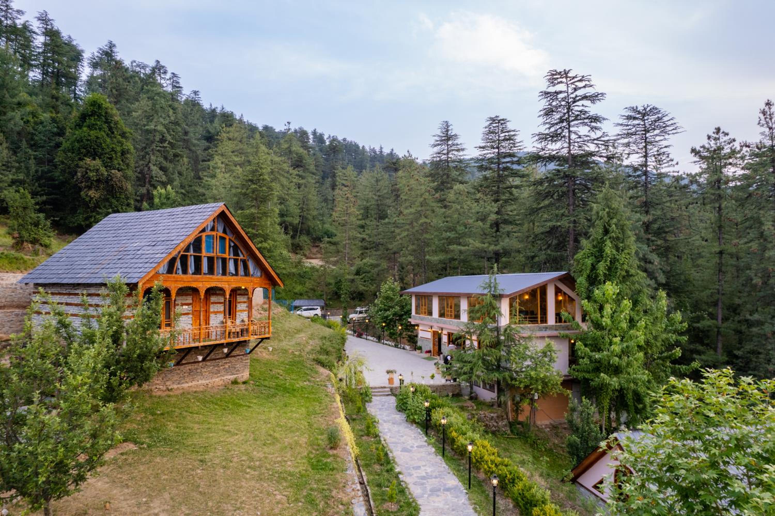 WoodVista Cottages