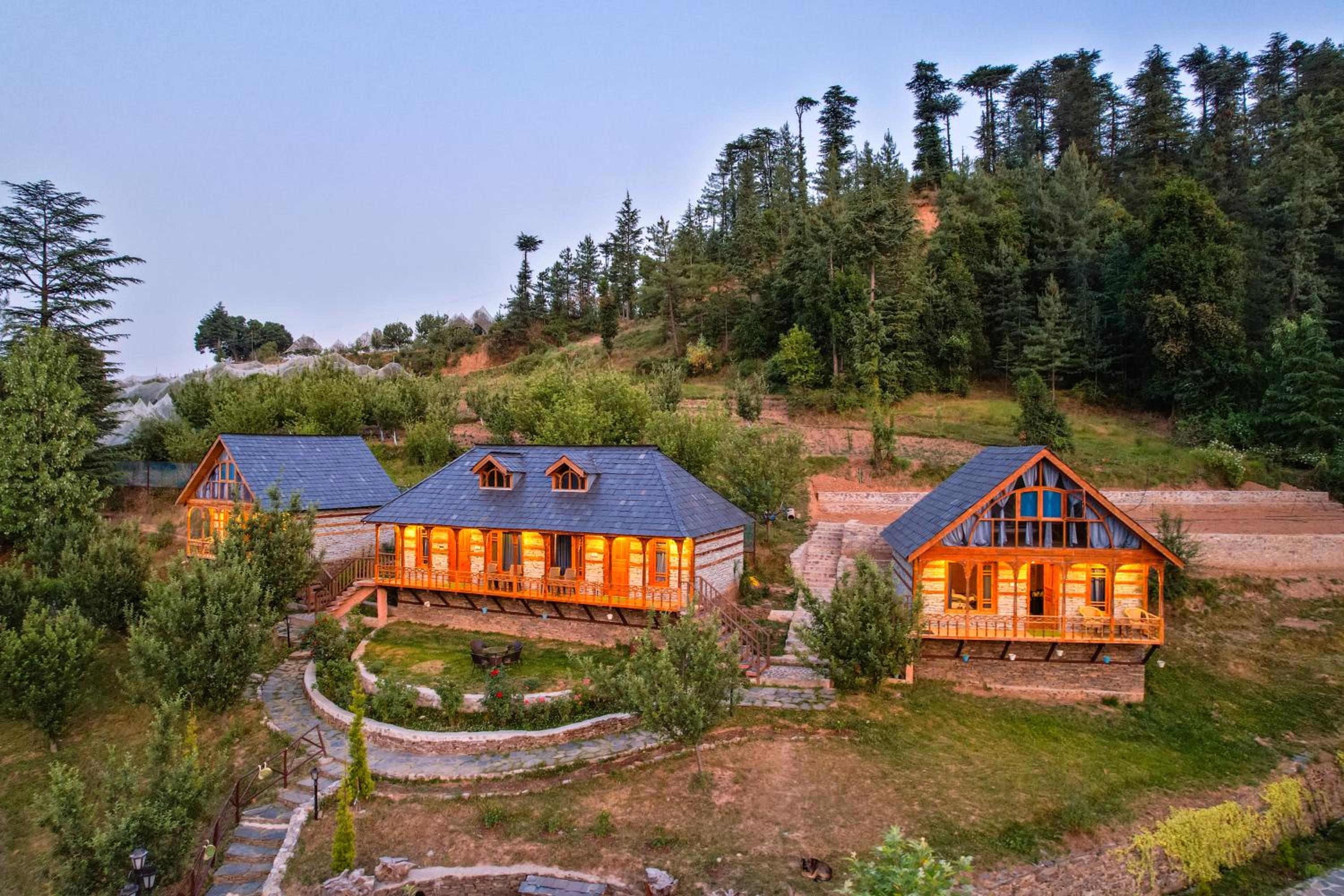 WoodVista Cottages