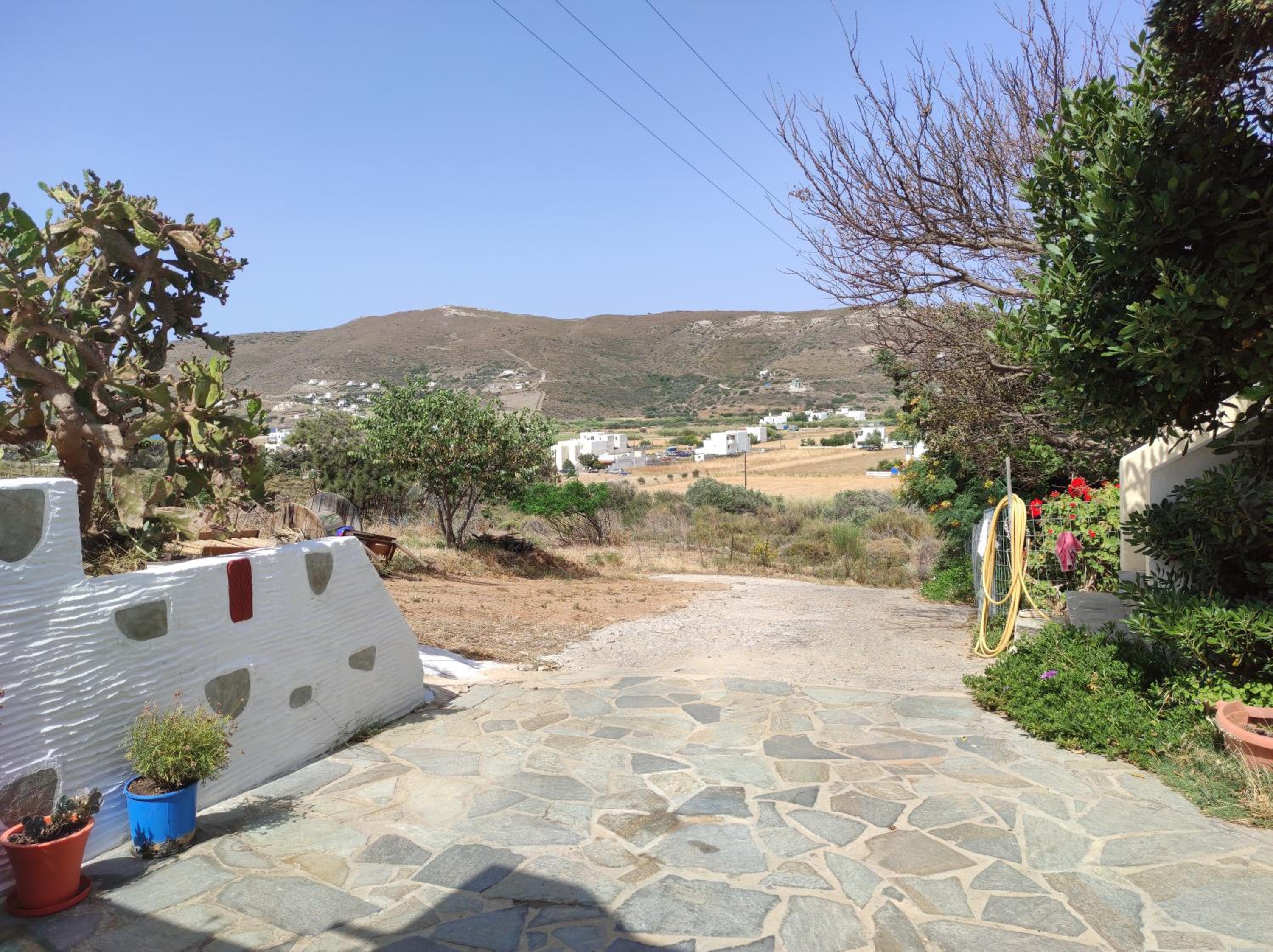 Sarakiniko House