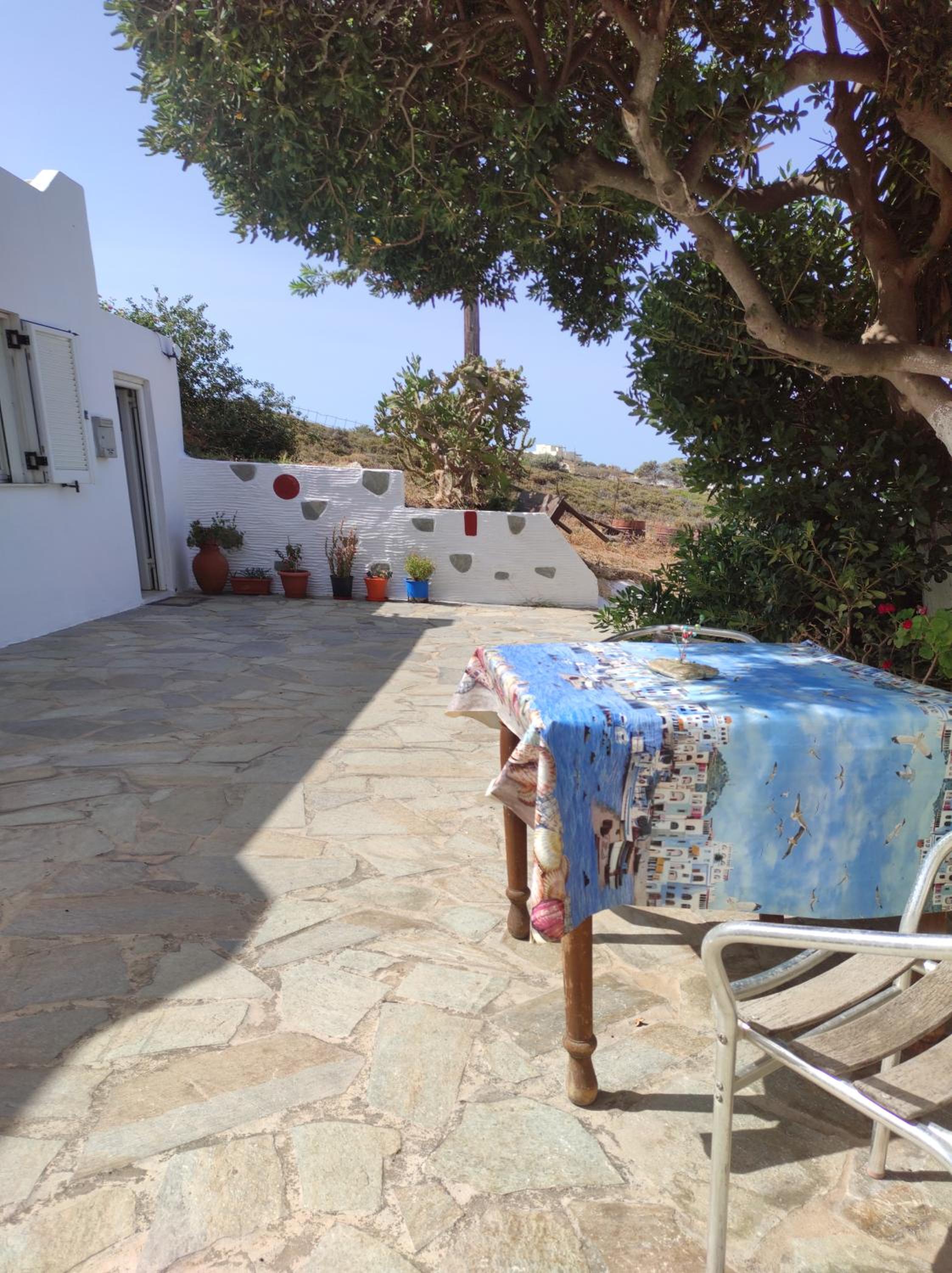 Sarakiniko House