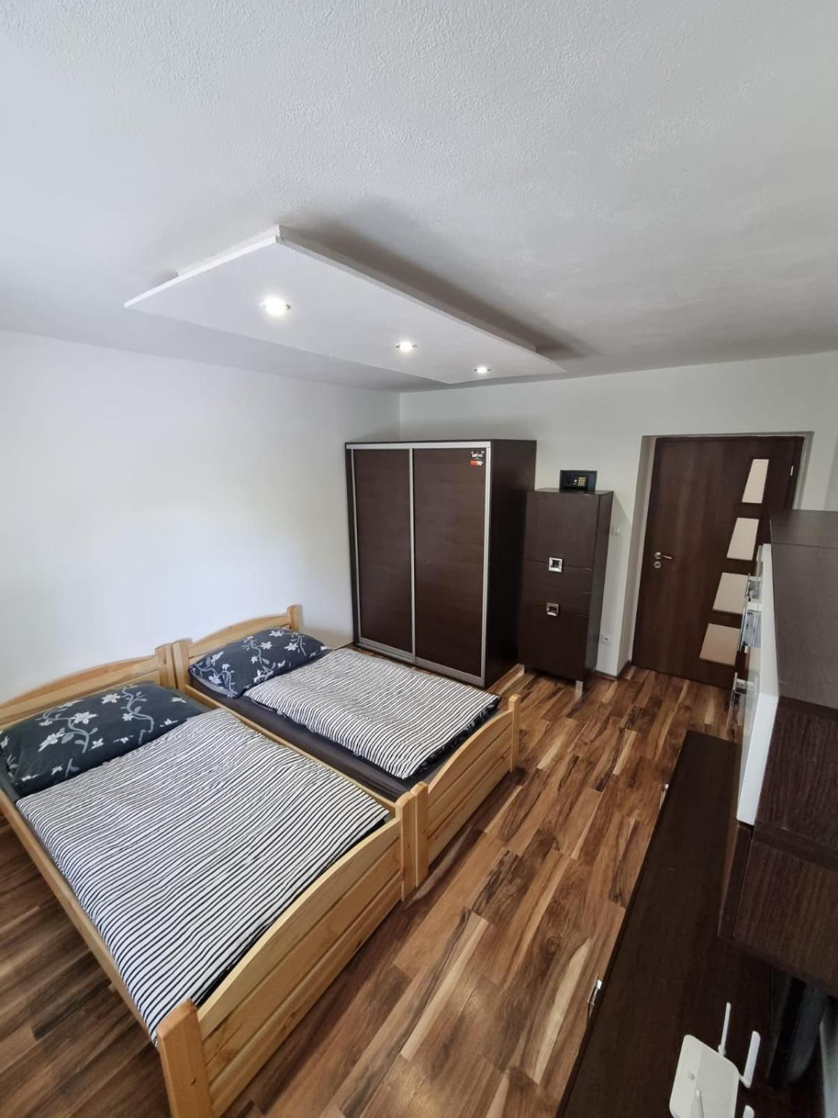 Apartmán v meste Levice view 5