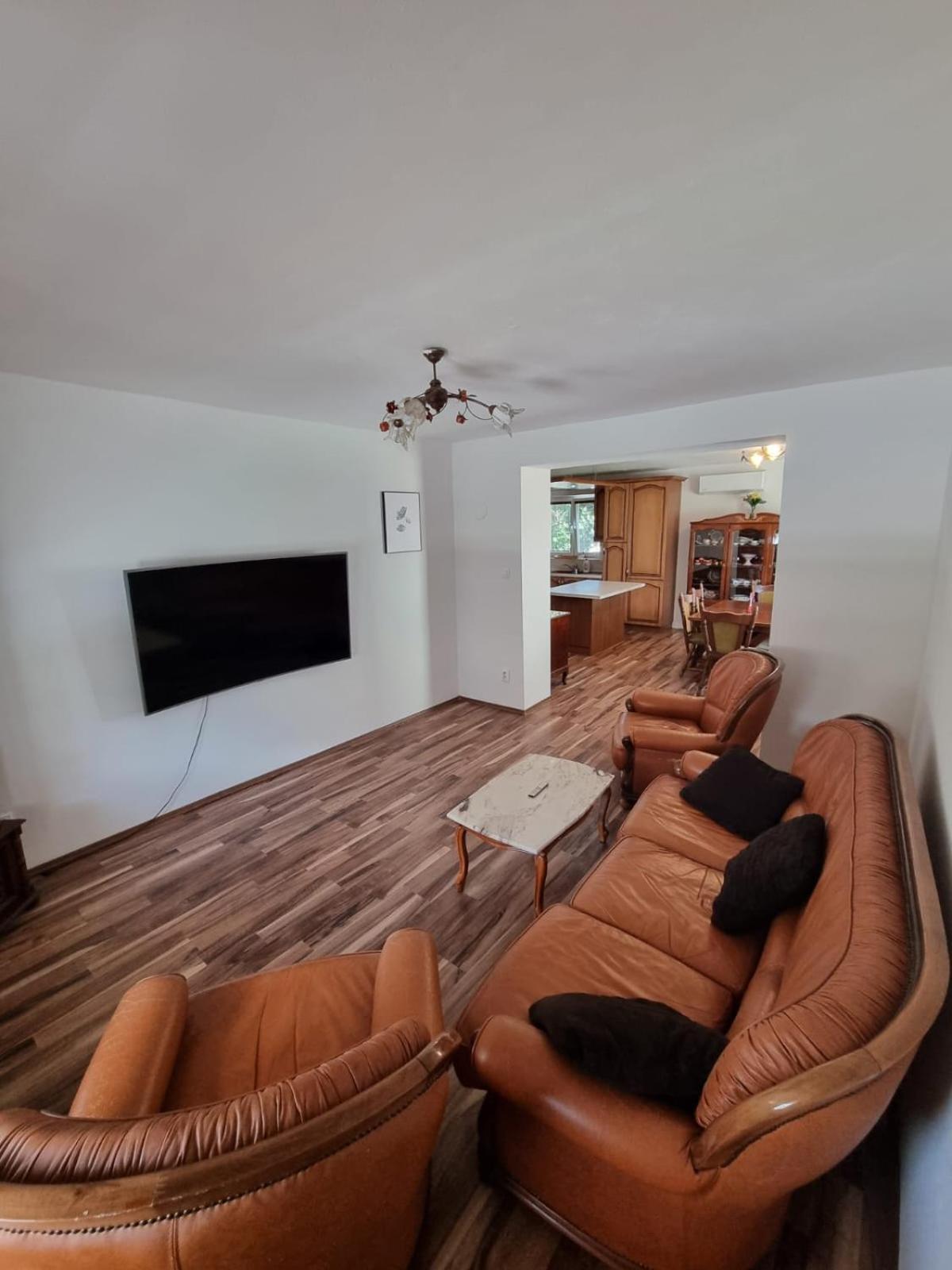 Apartmán v meste Levice view 2