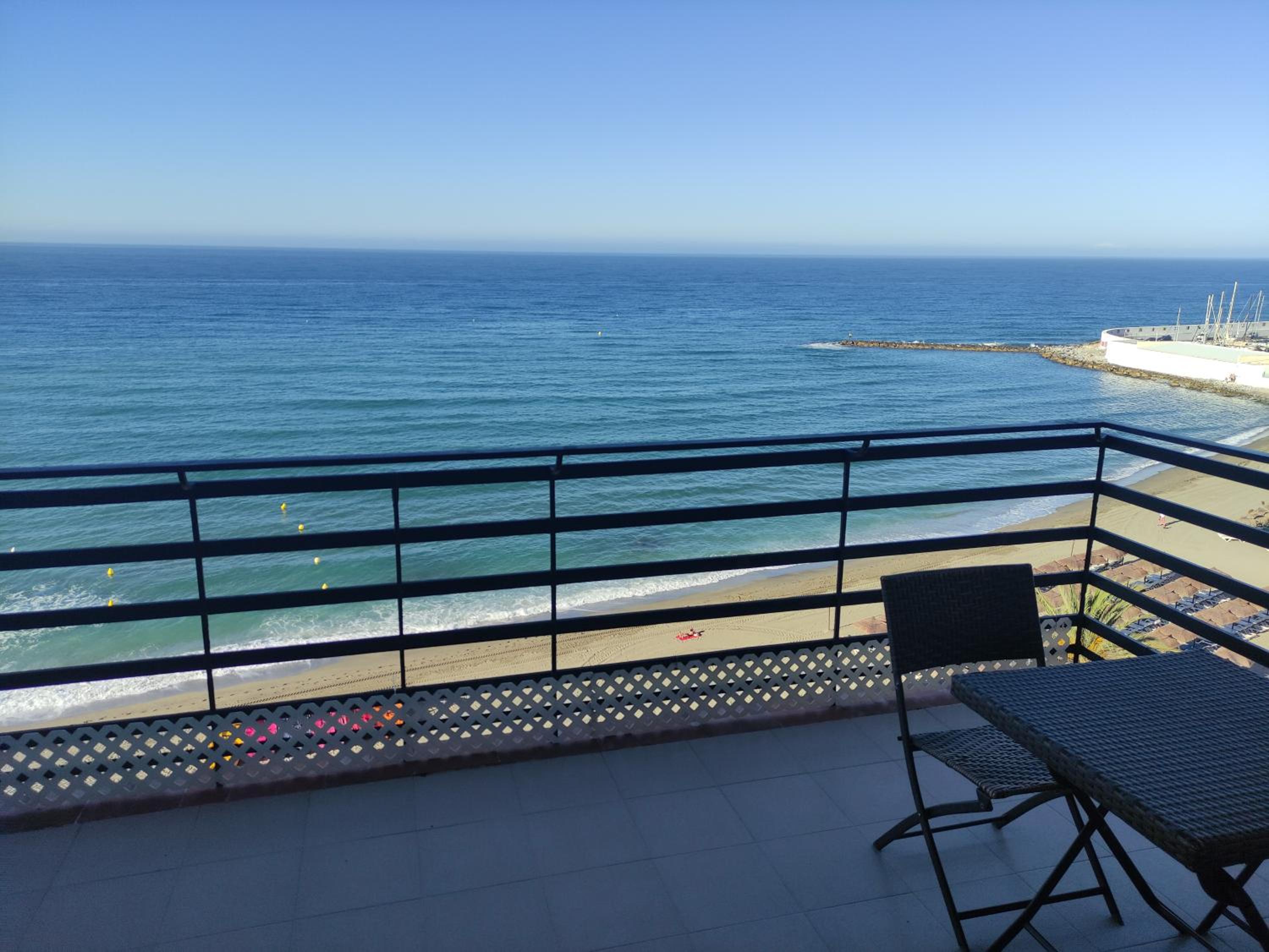 Apartment in Marbella First Line Beach Apto 6-6 photo 5