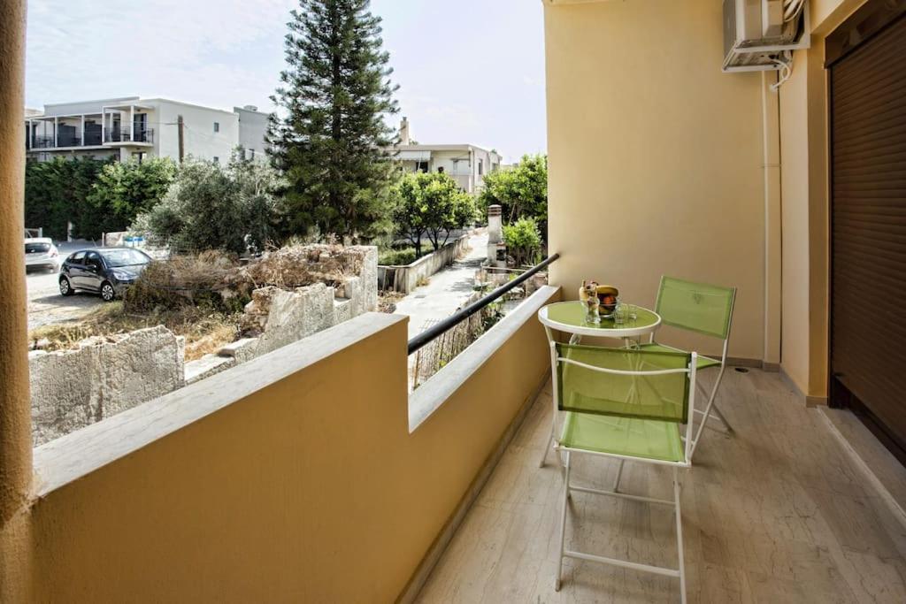 George Apartment 5 view 3