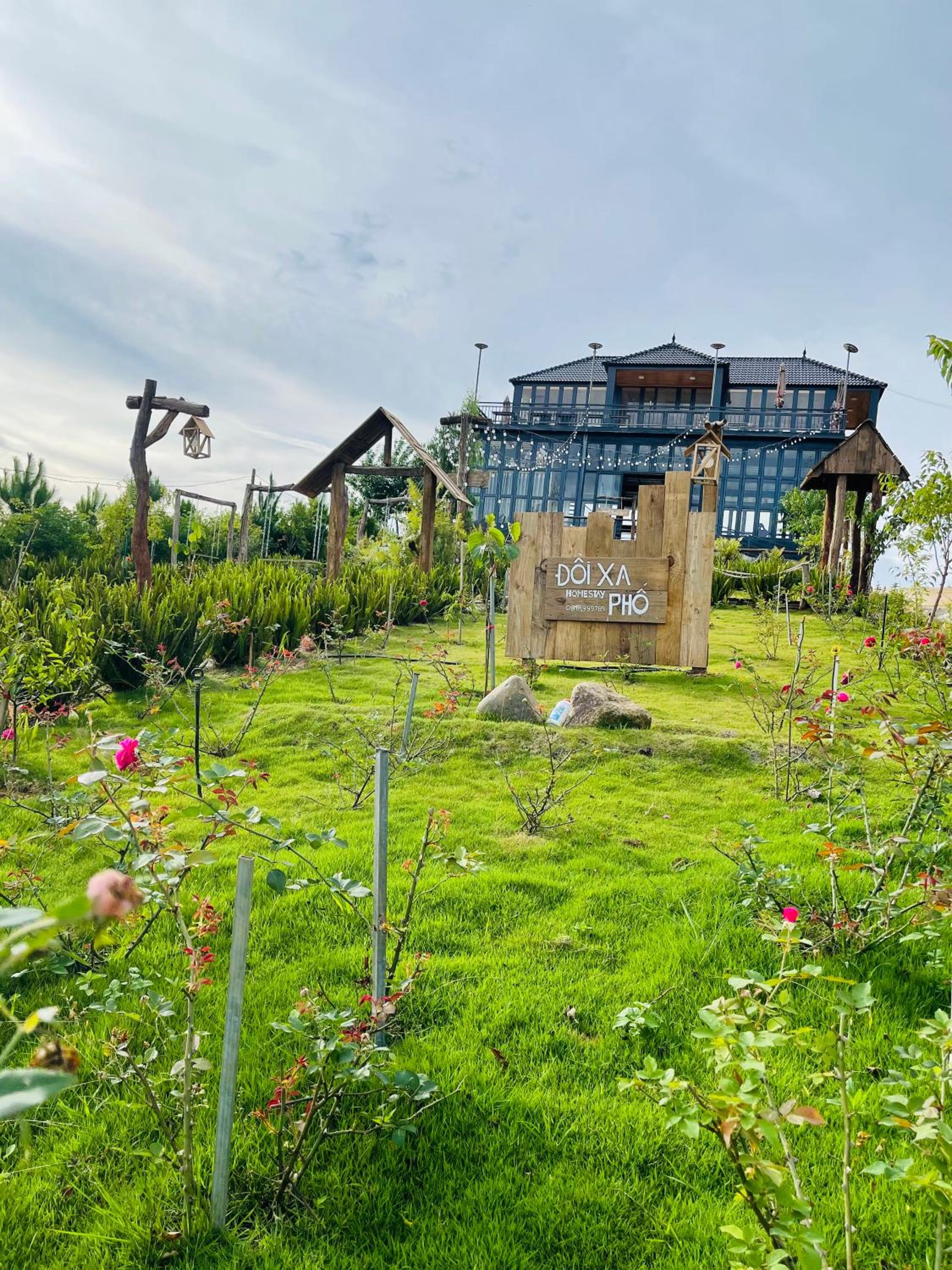 Homestay & Coffee Đồi Xa Phố view 5
