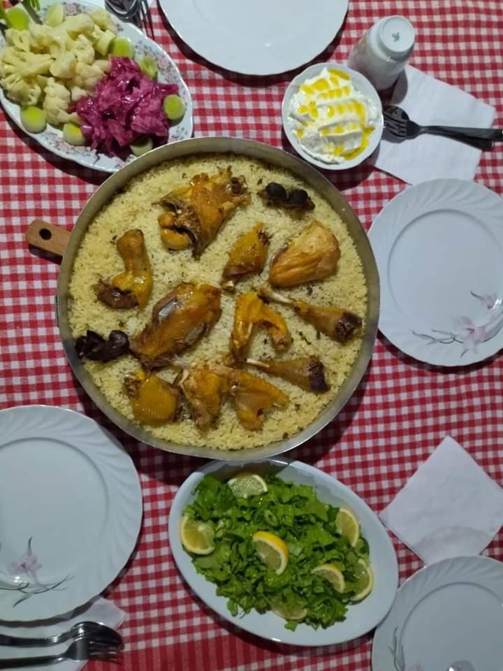 Bujtina Peshtan Guesthouse&Camping
