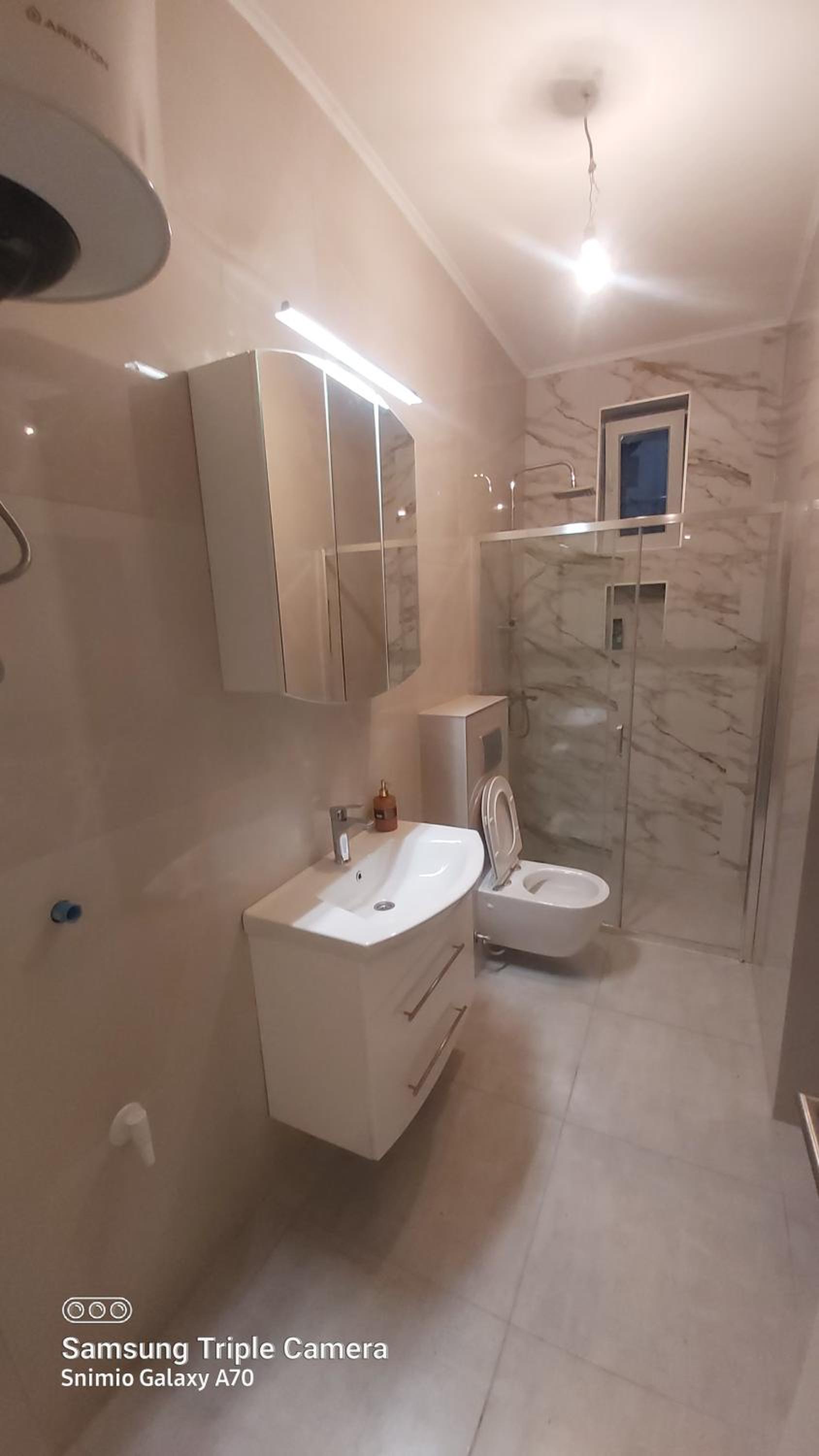 AMY APARTMAN view 2