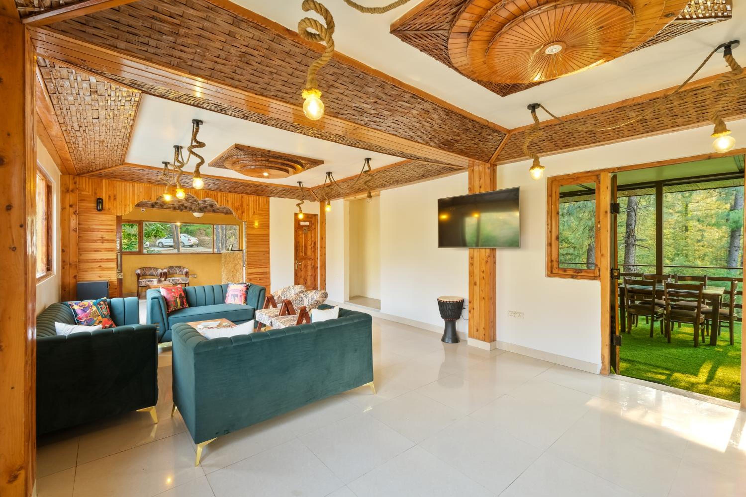WoodVista Cottages