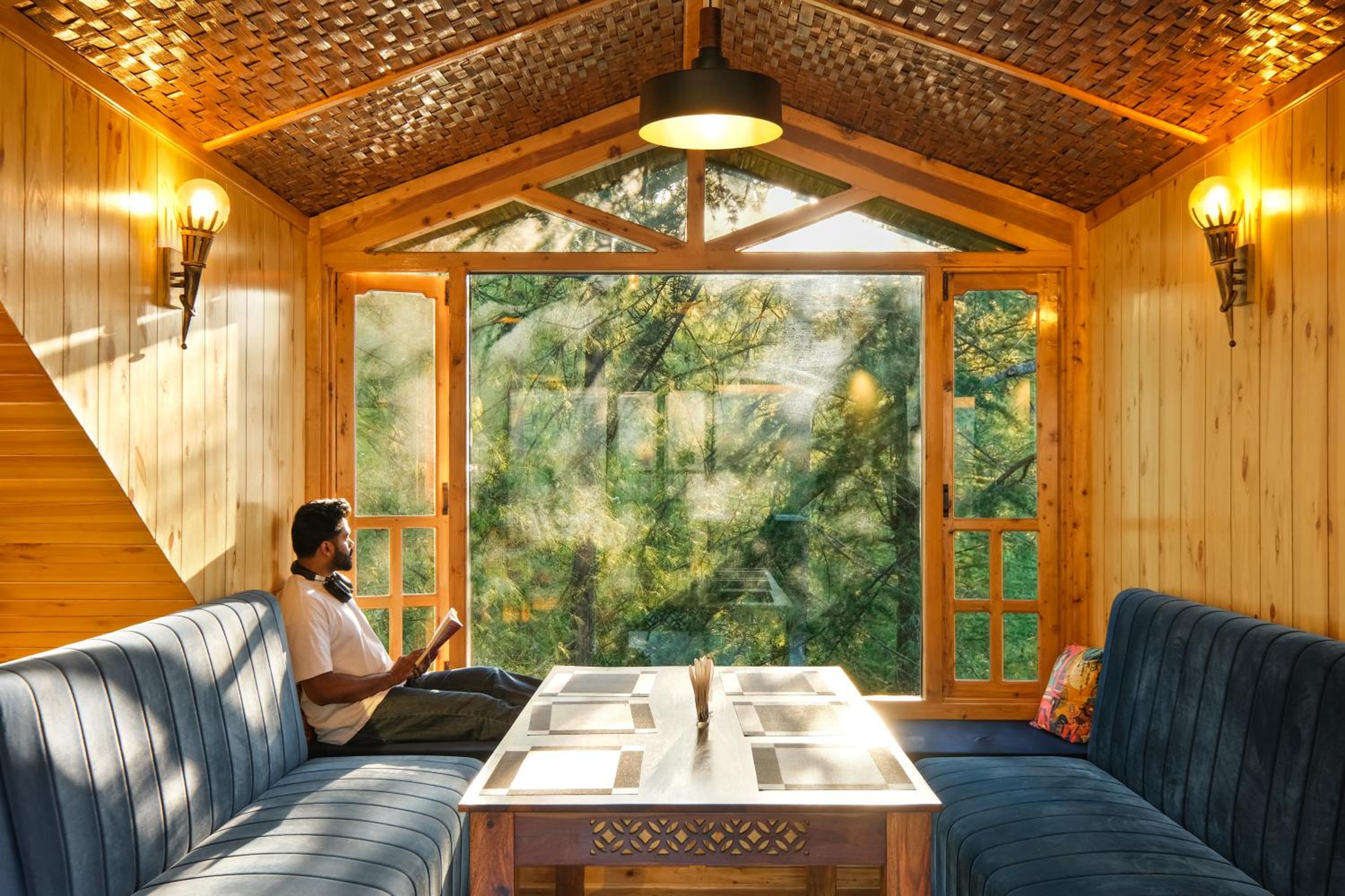 WoodVista Cottages