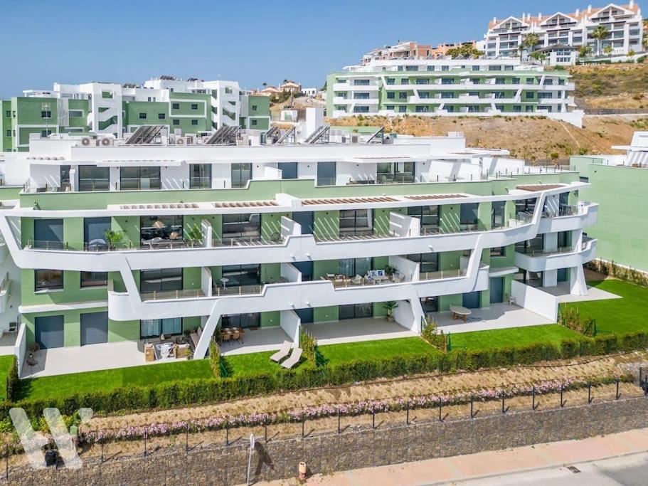 Stylish apartment with garden and amazing view