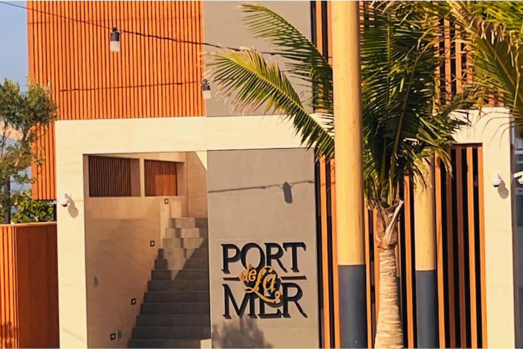 Full Seaview Comfortable Apt La Mer Dubai