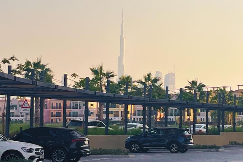Full Seaview Comfortable Apt La Mer Dubai