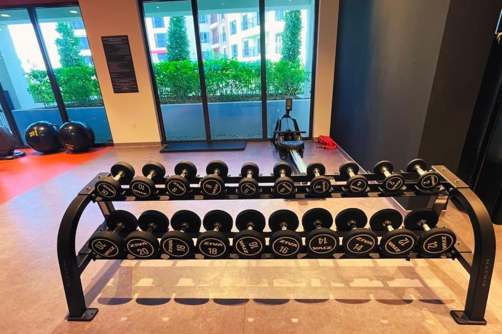 Full Seaview Comfortable Apt La Mer Dubai
