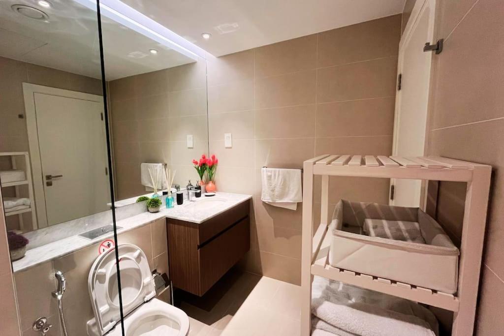 Full Seaview Comfortable Apt La Mer Dubai