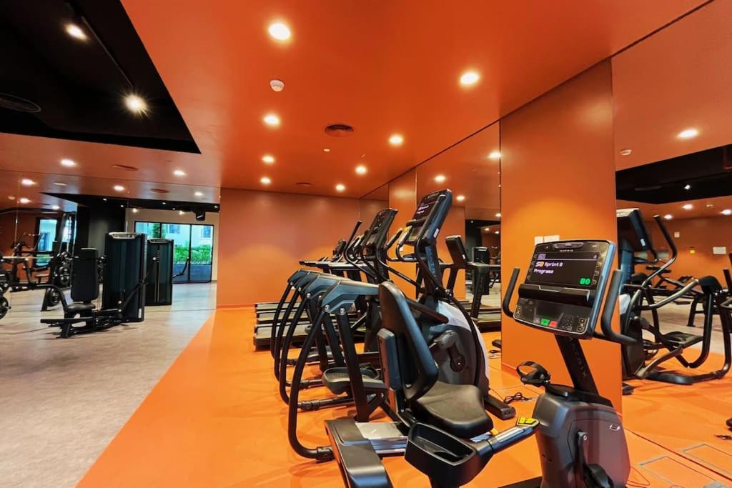 Full Seaview Comfortable Apt La Mer Dubai