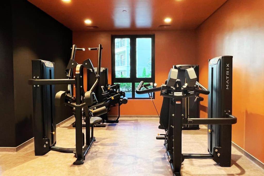Full Seaview Comfortable Apt La Mer Dubai