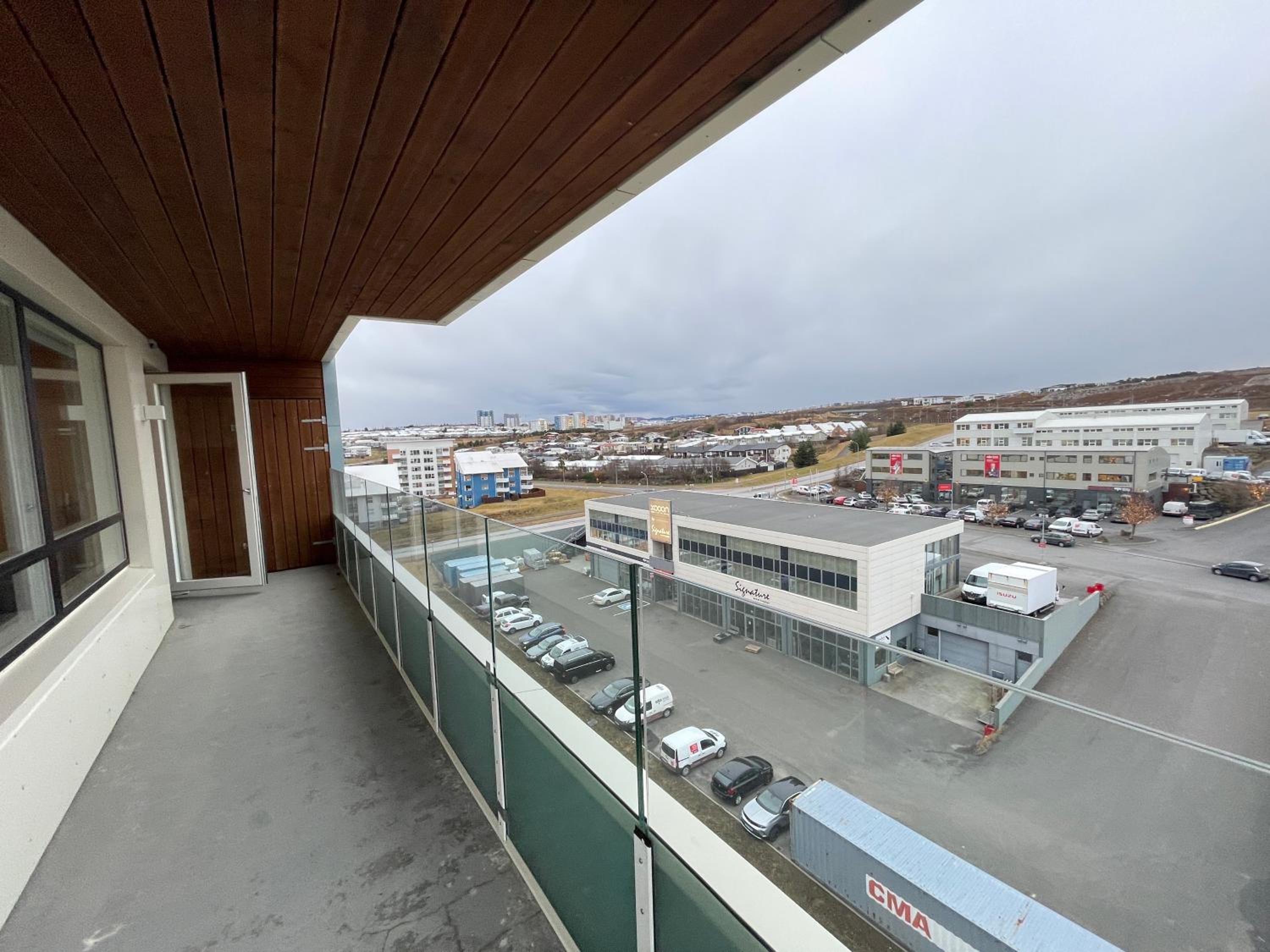 Modern and spacious 3 bedroom apartment in Kópavogur