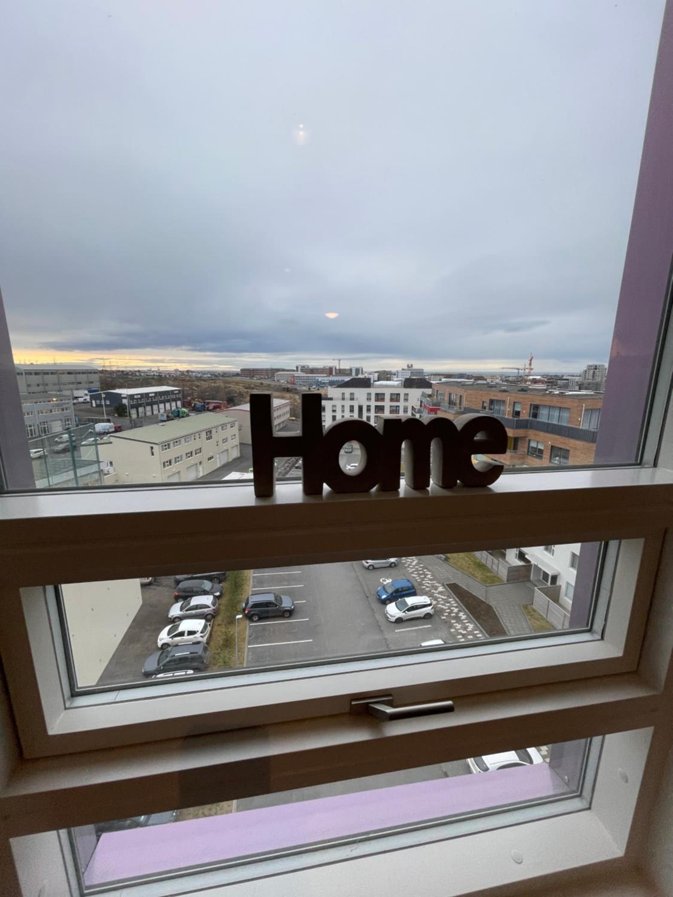 Modern and spacious 3 bedroom apartment in Kópavogur