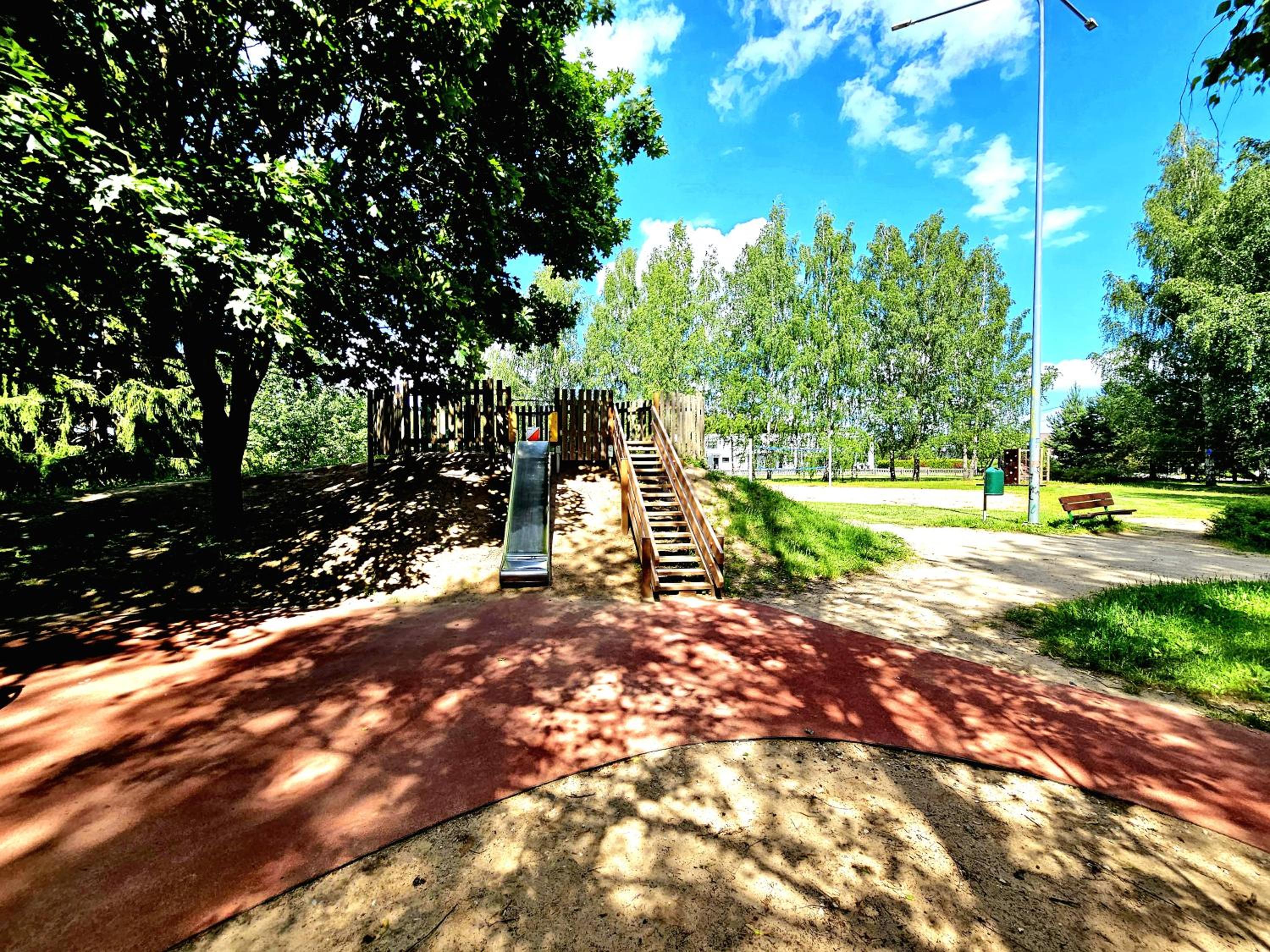 Photo 18