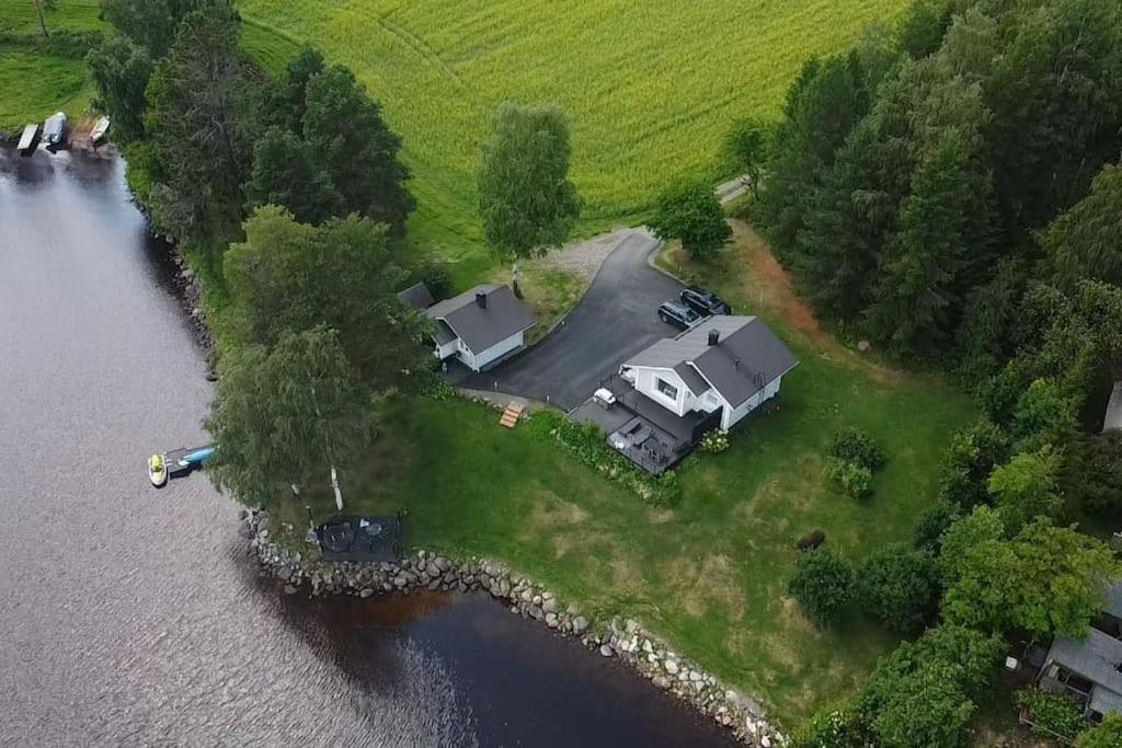 Idyllic Cottage by Lake Lappajärvi, Private House
