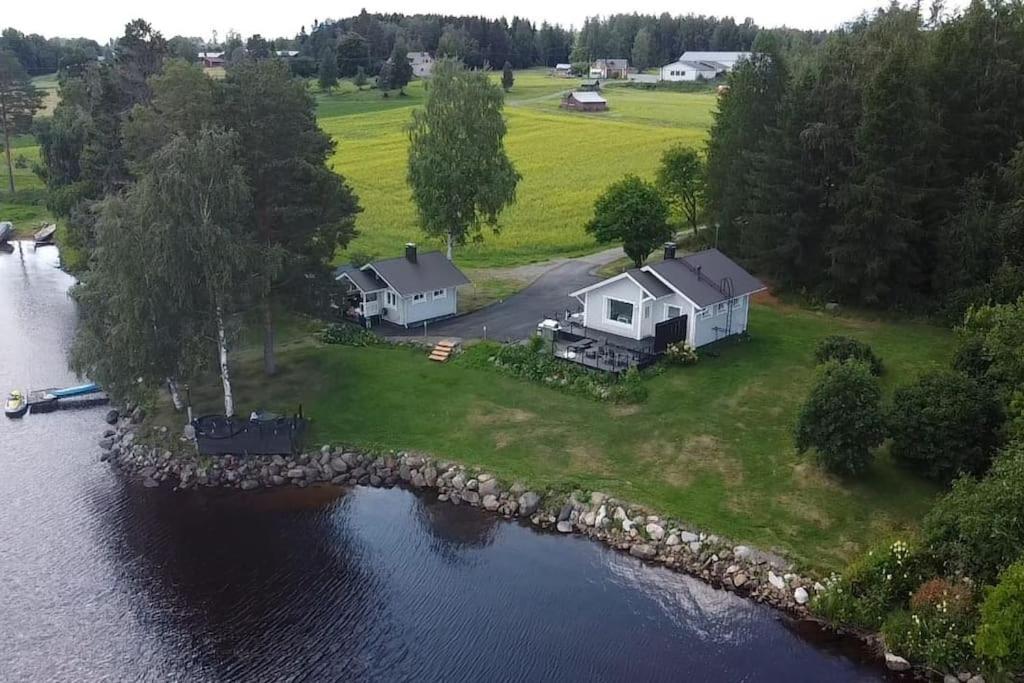Idyllic Cottage by Lake Lappajärvi, Private House