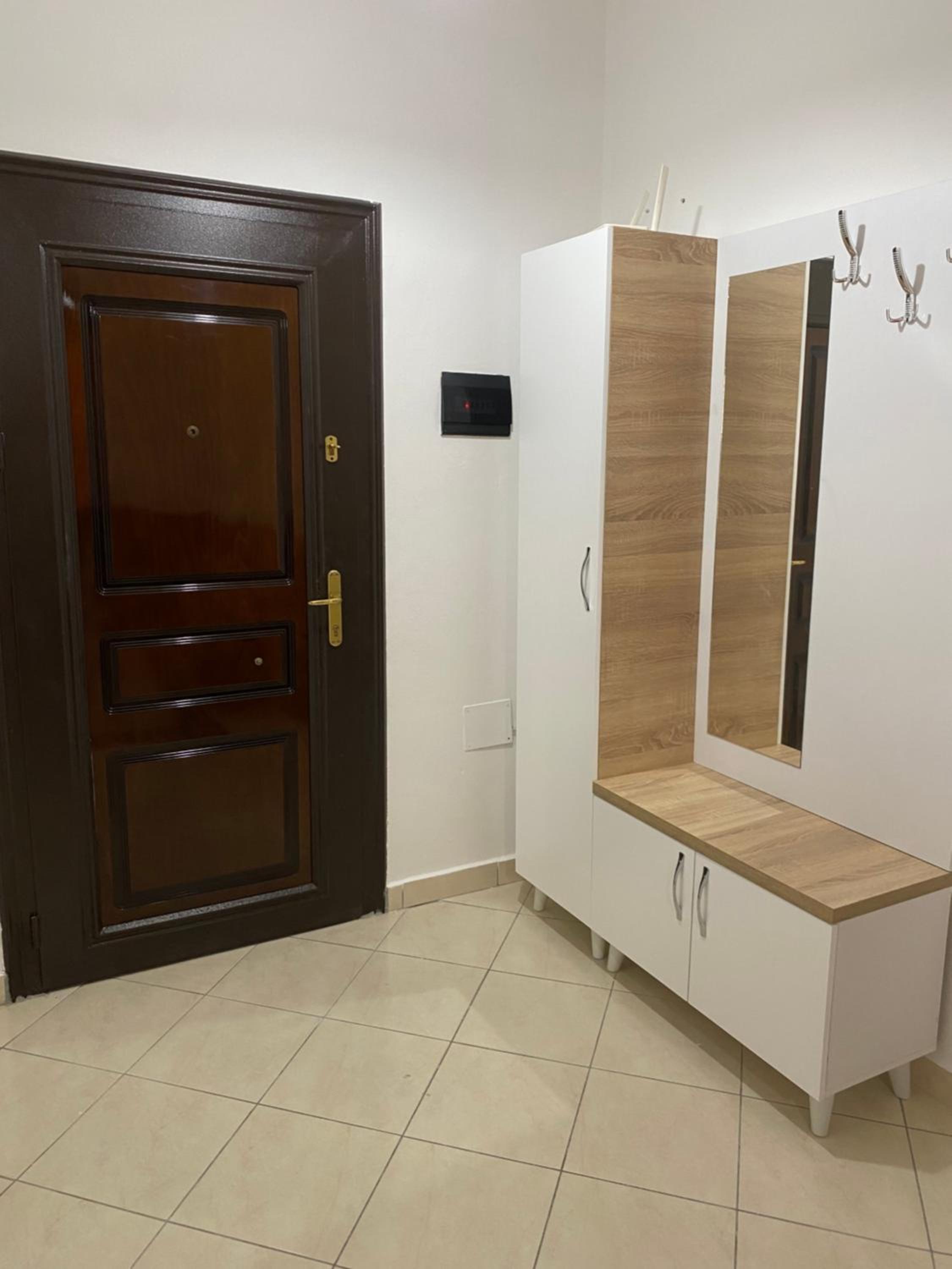 Zani’s Apartments