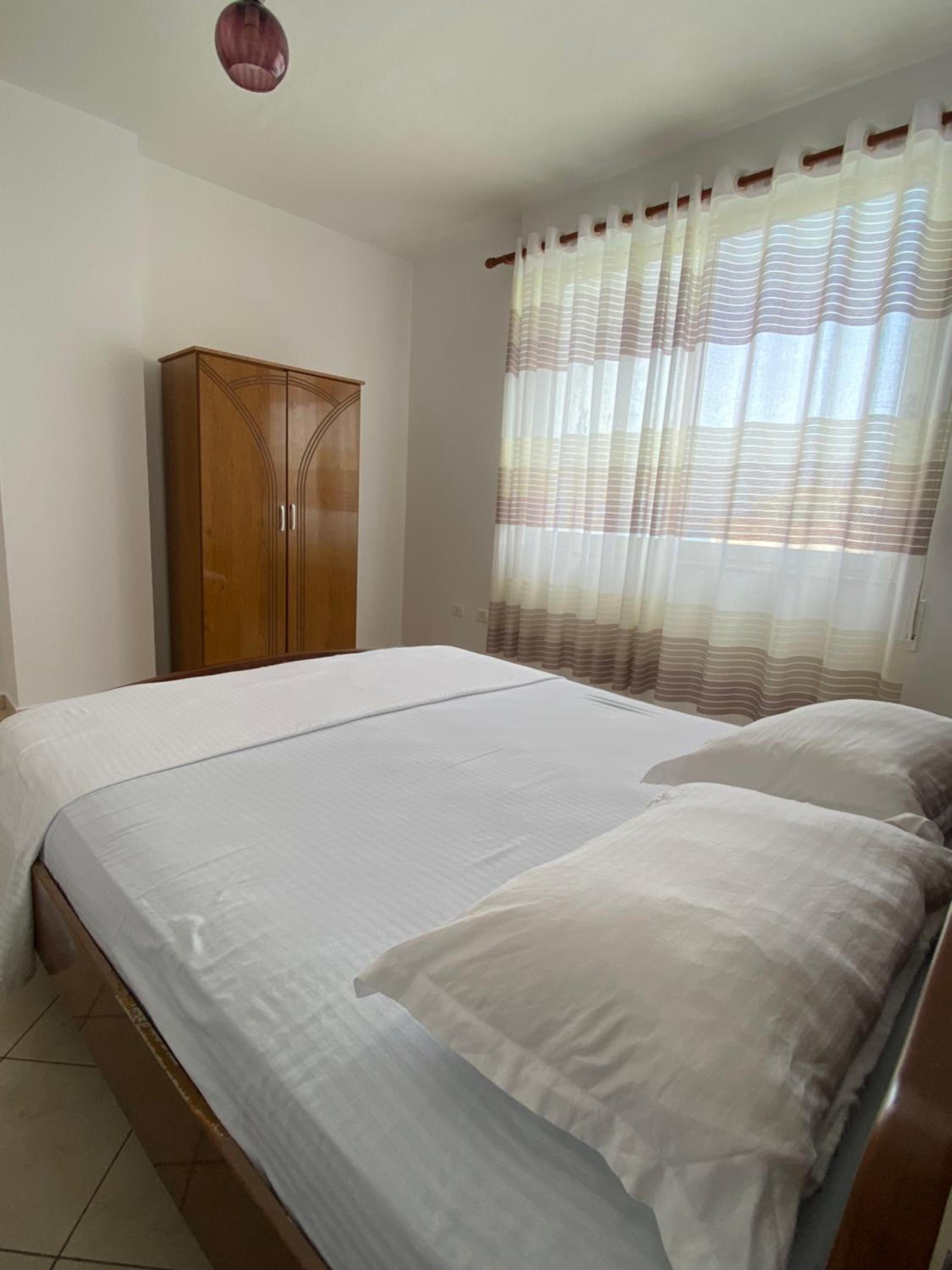 Zani’s Apartments
