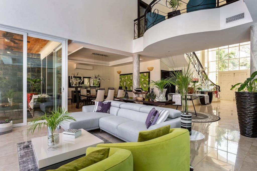 CASA YOLO - Luxury 4 BR Comfort, Elegance at the paradise in Playacar! view 5