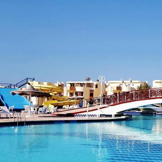 Two bedroom Chalet in Golden Beach Ras Sedr Fully Air conditioned in front of the pool near the beach kids aqua kids areas family cafeteria view 5