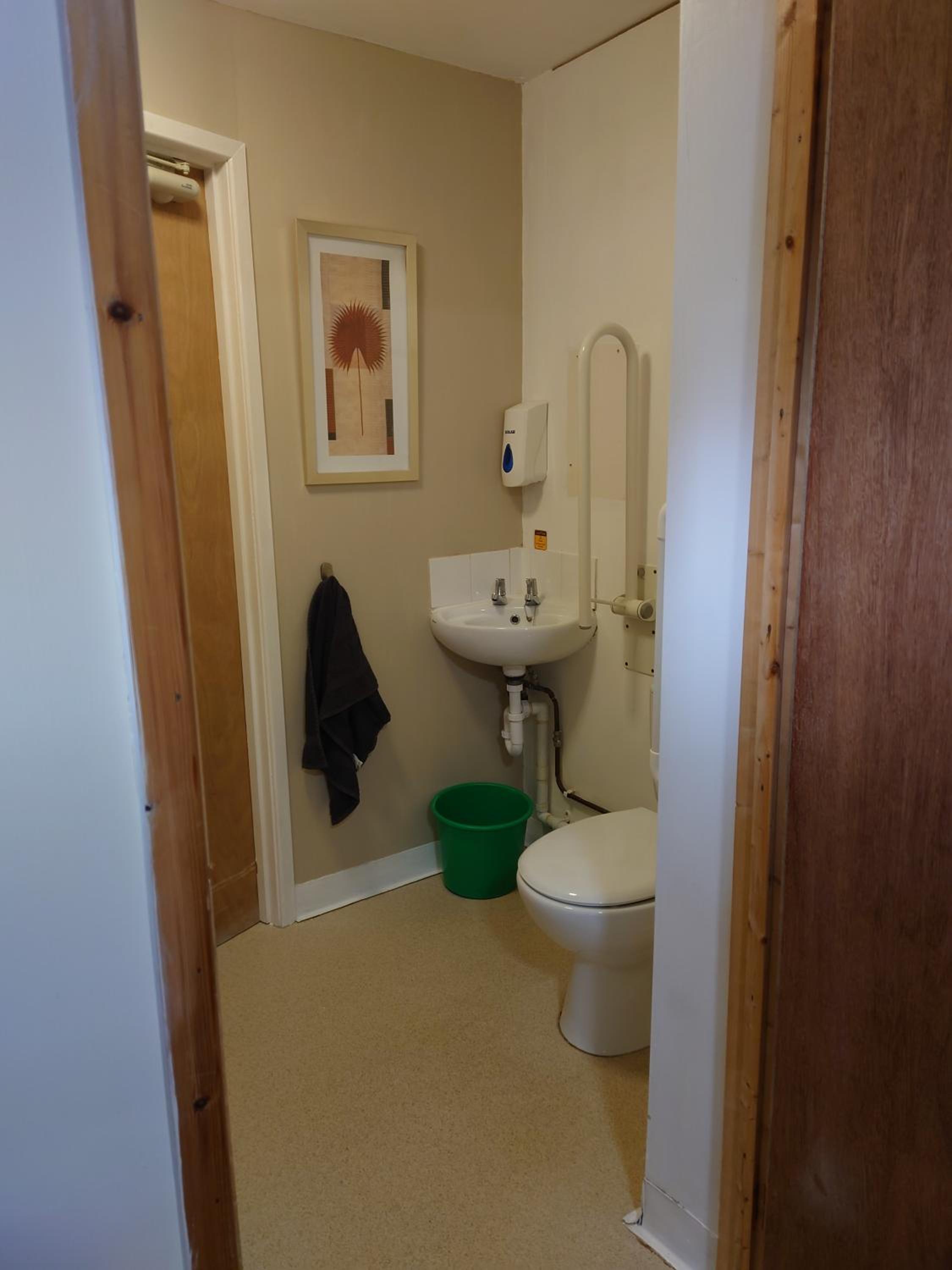 Photo 28