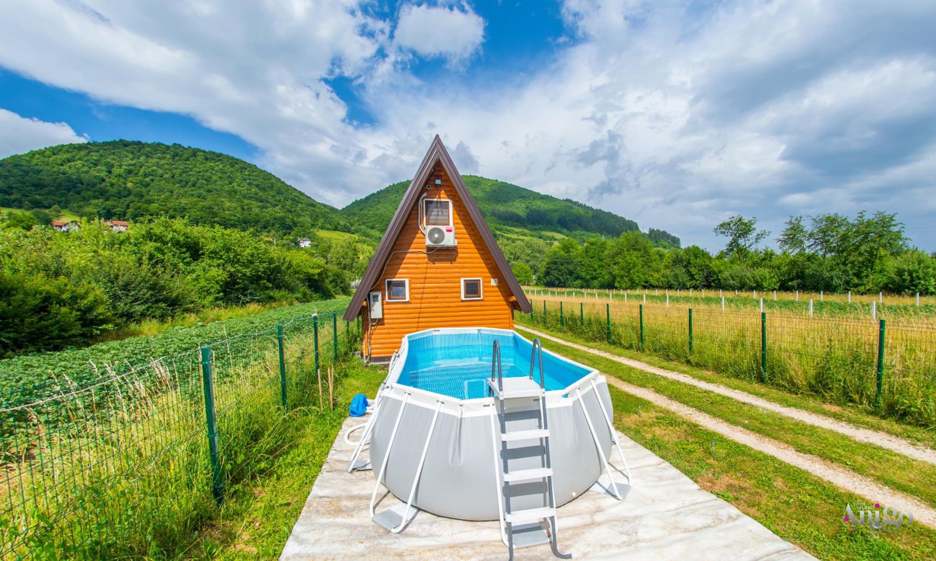 Pyramid Energy House